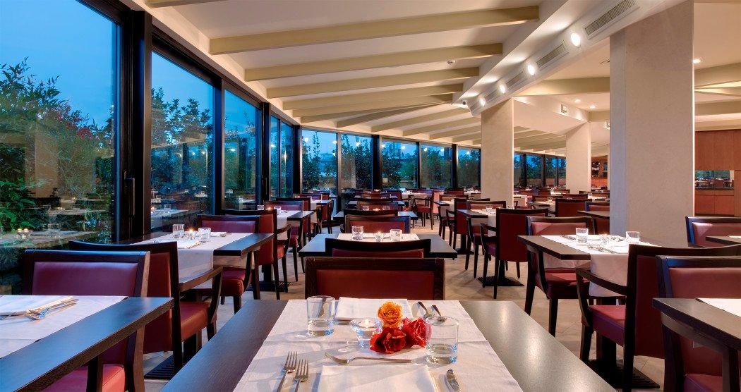 Le Terrazze Restaurant By "una Cucina"