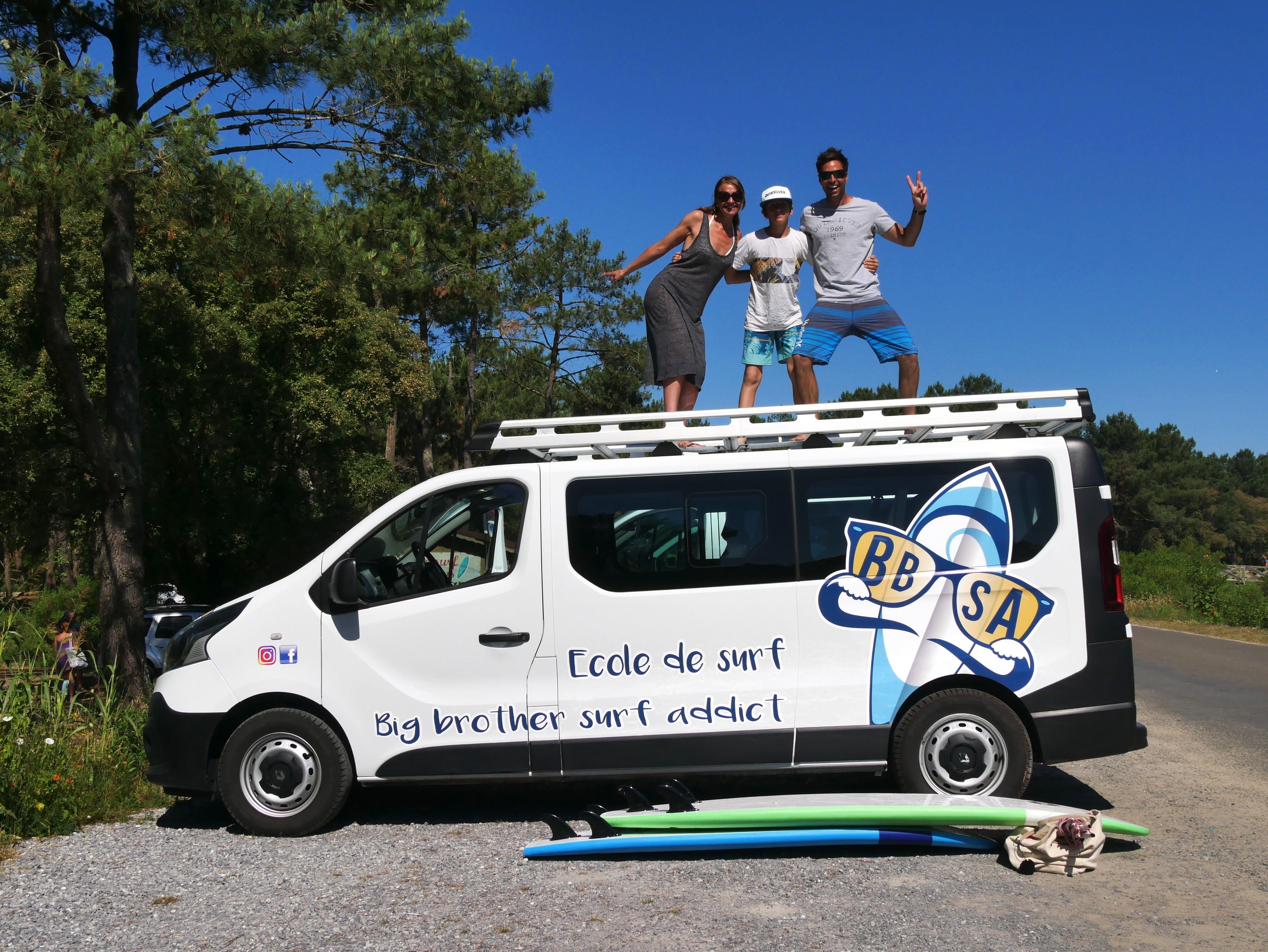 Big Brother Surf Addict