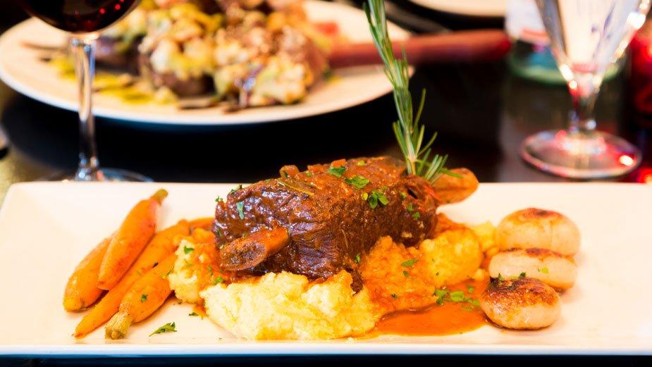 Pazzo Restaurant