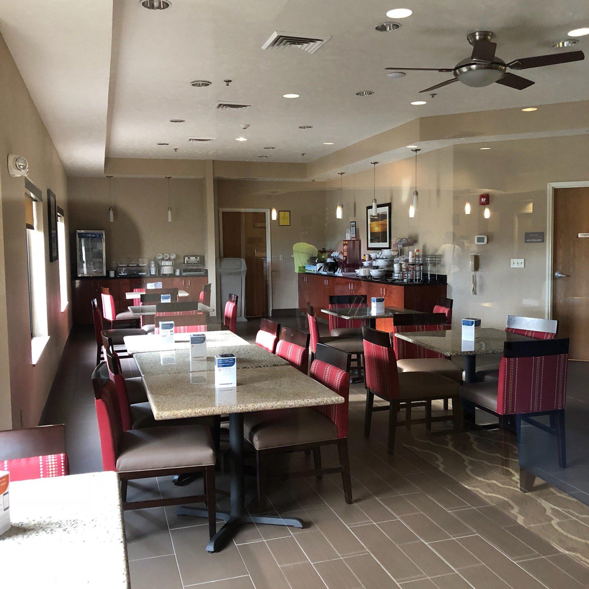 Comfort Suites Merrillville Near US 30