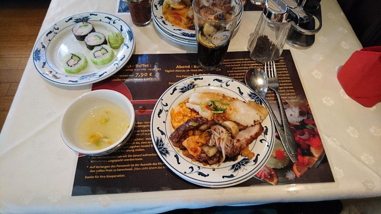 Chinesisches Restaurant ShiFang-Pavillon