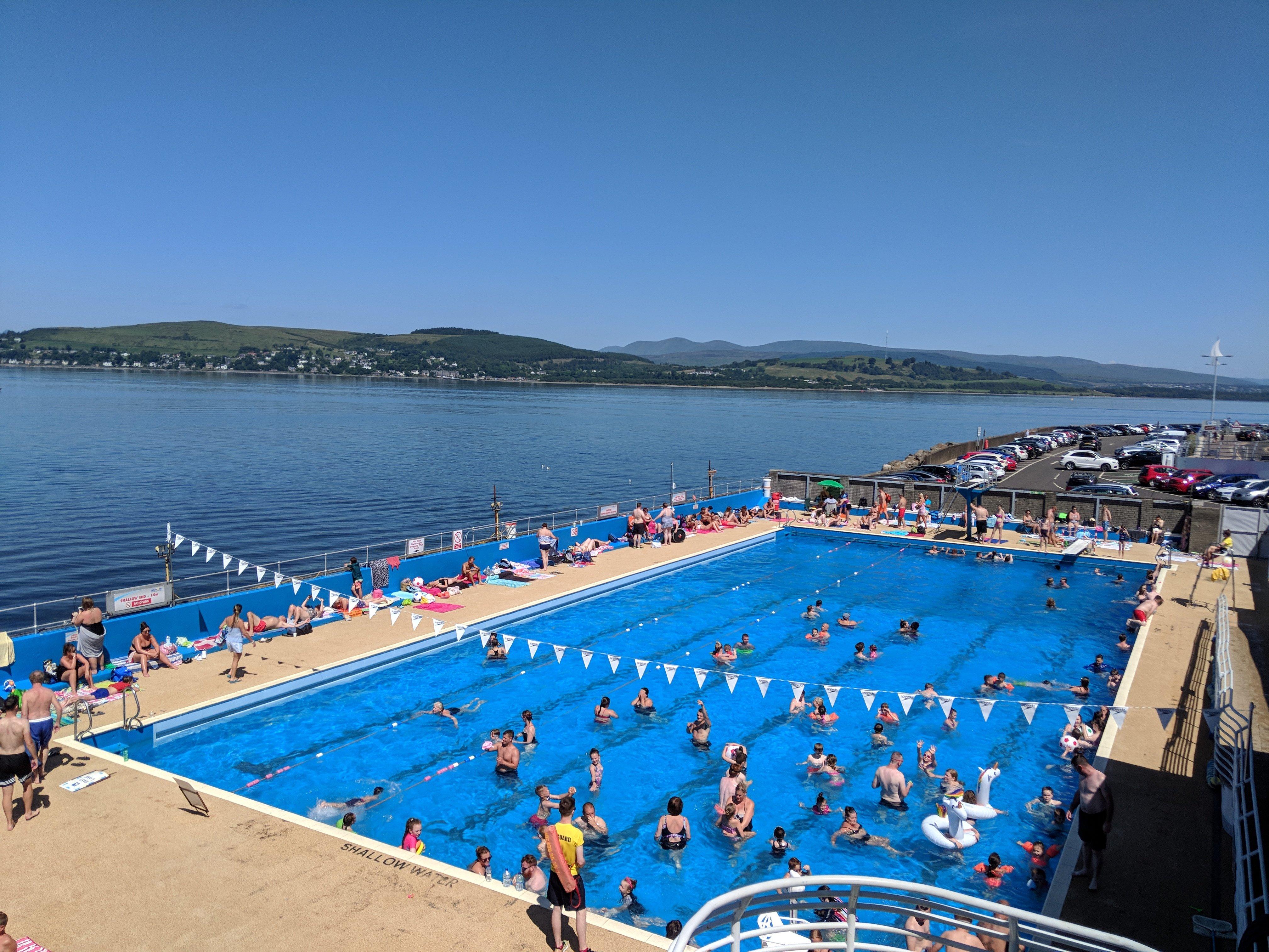 Photo by CovingDoorLock