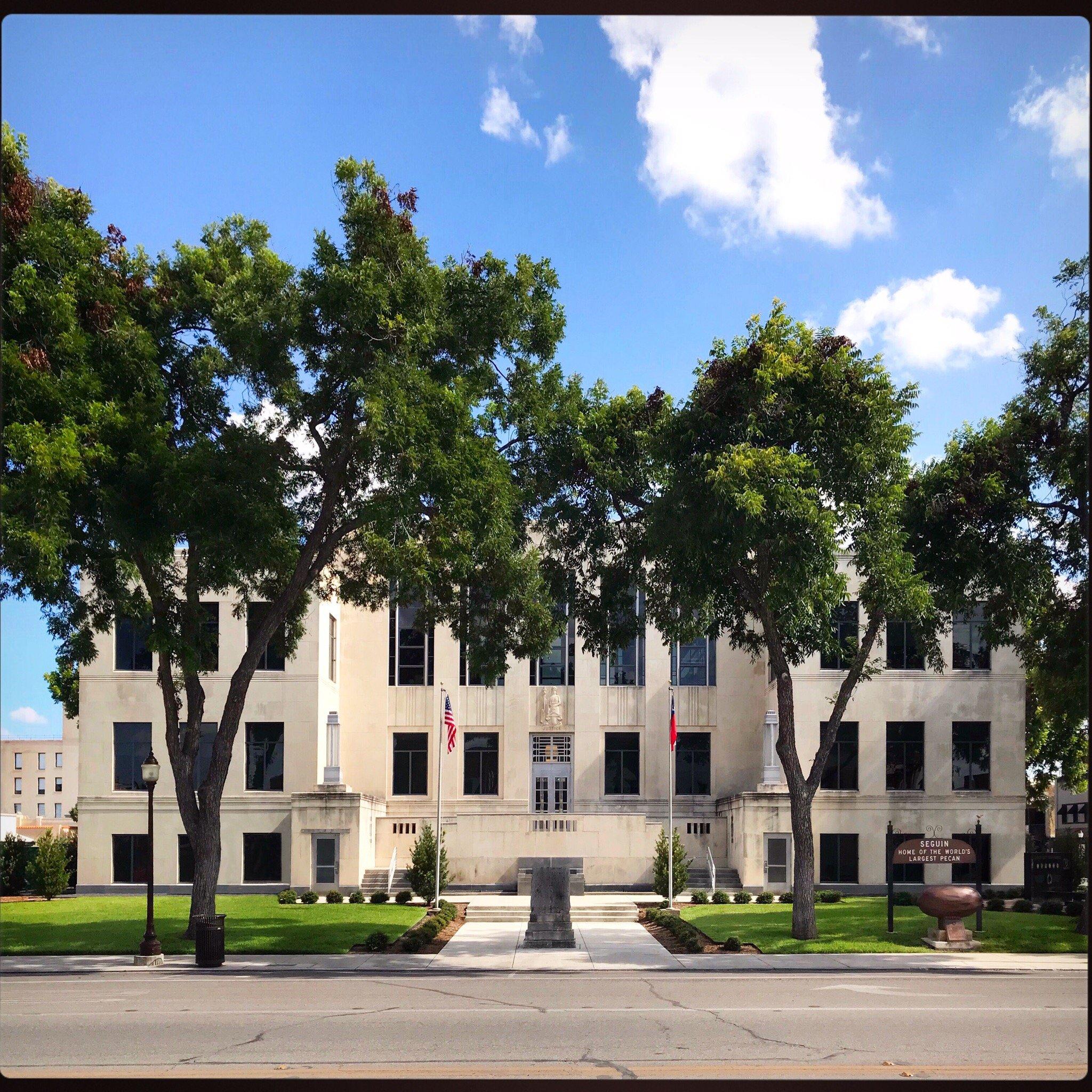 World’s Largest Pecan