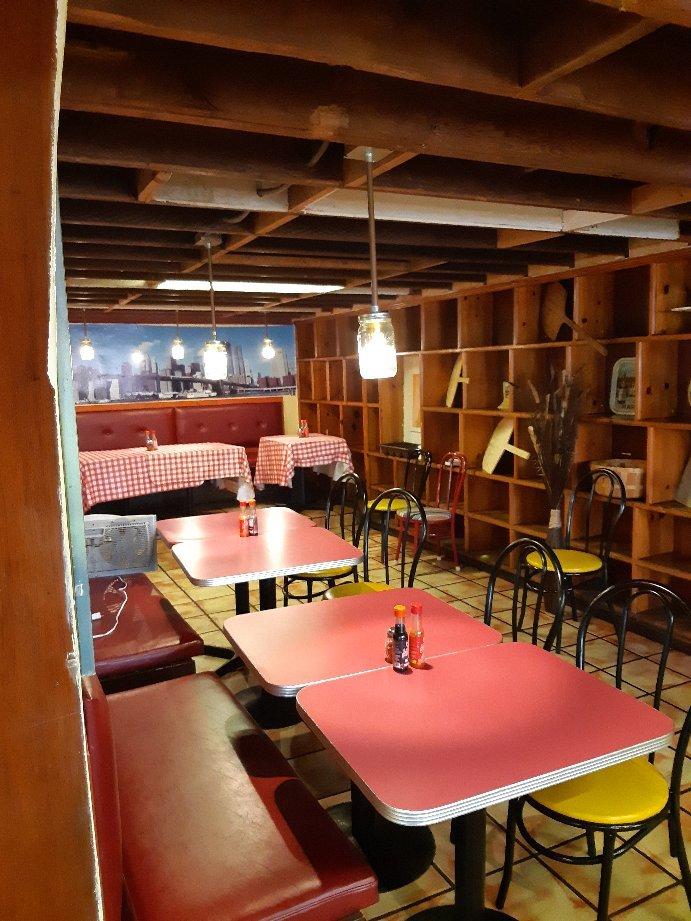 Tony's Original New York Pizza