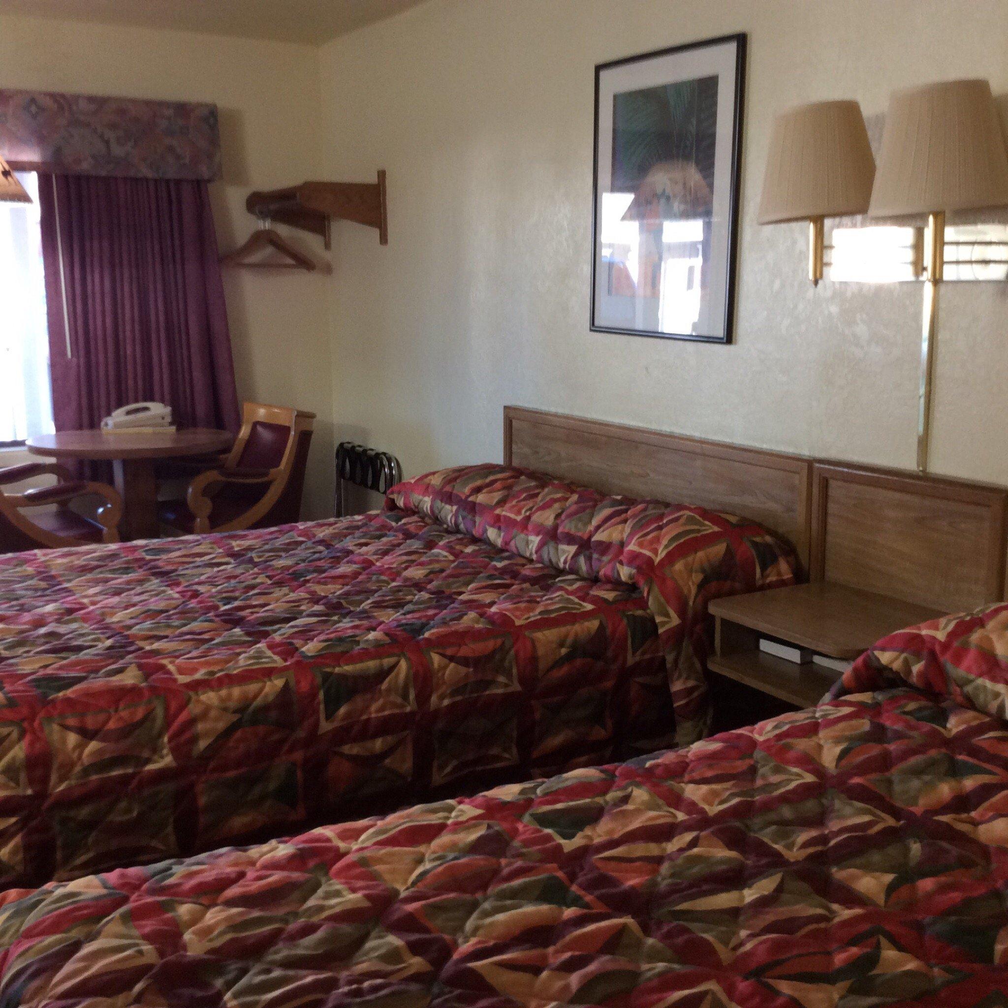 Kiva Motel