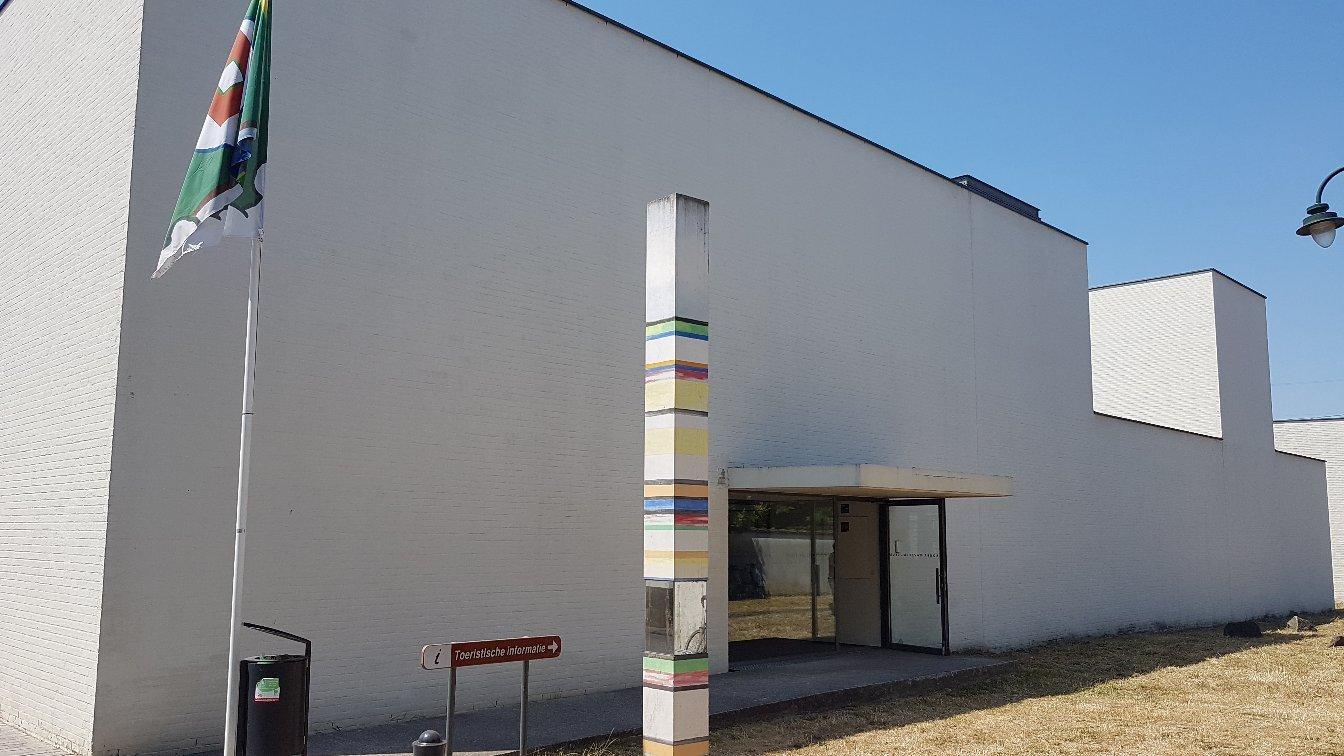 Roger Raveel Museum