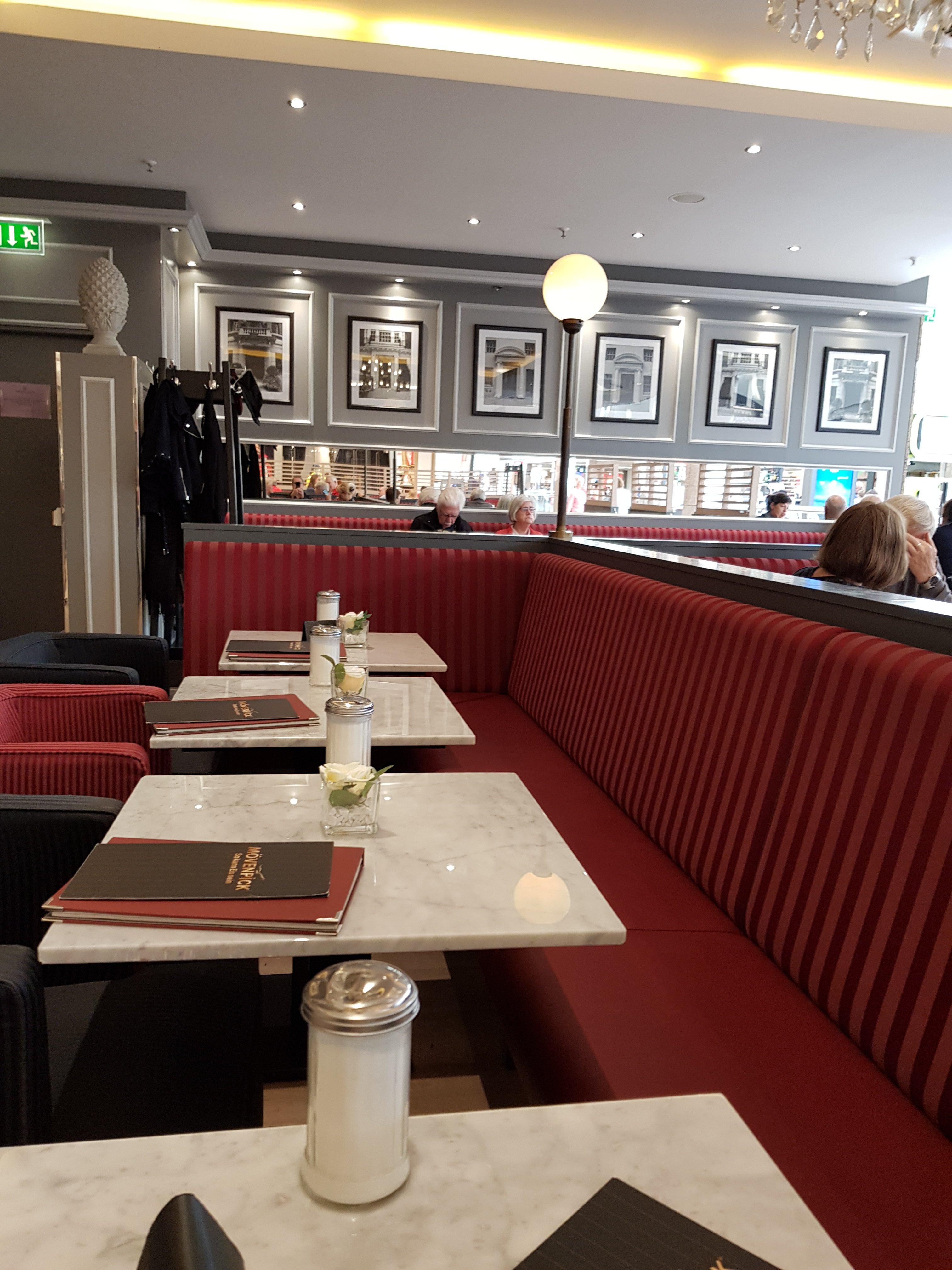 Photo by AlsterHamburg