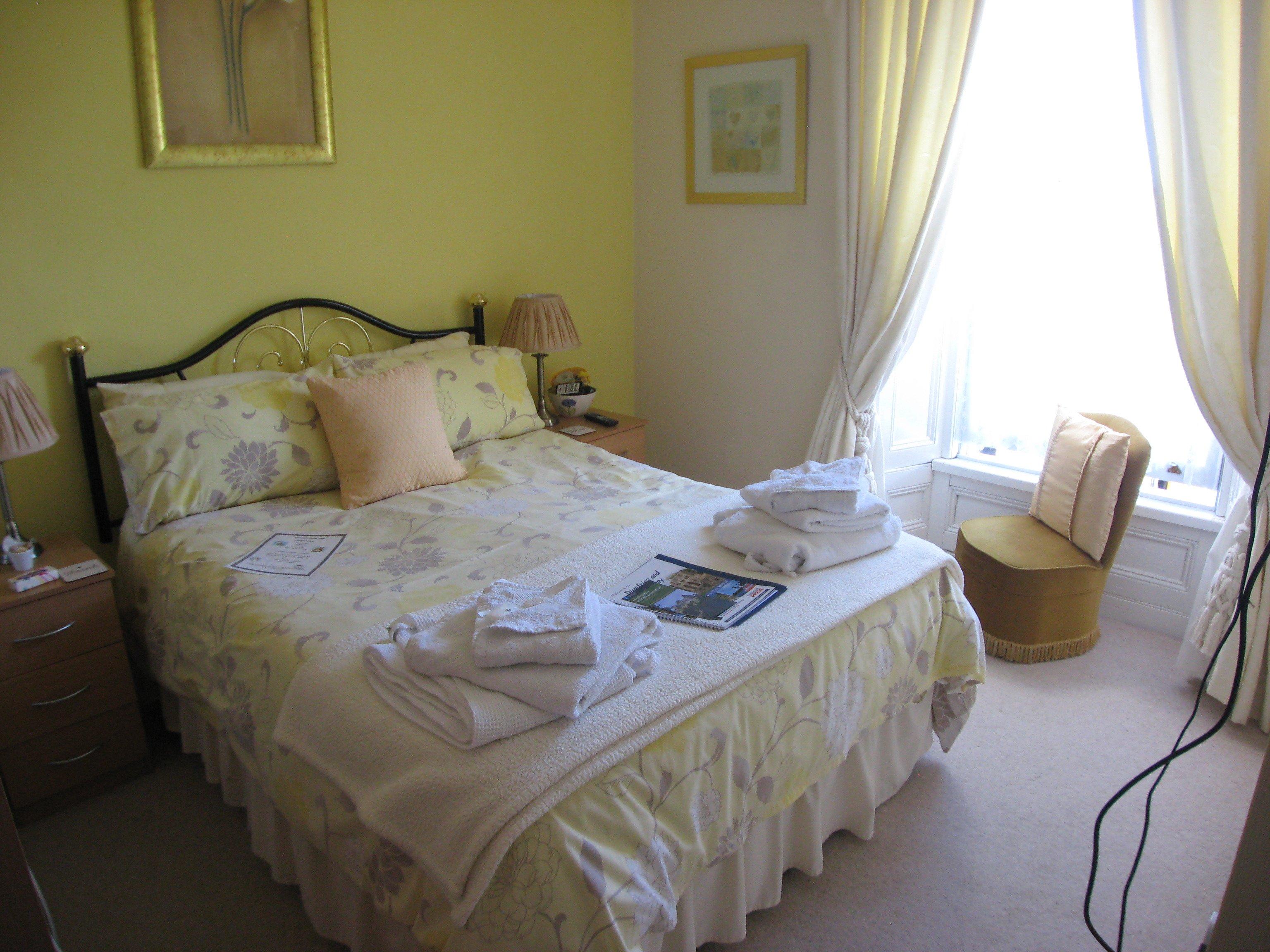 Mansefield House - Bed & Breakfast