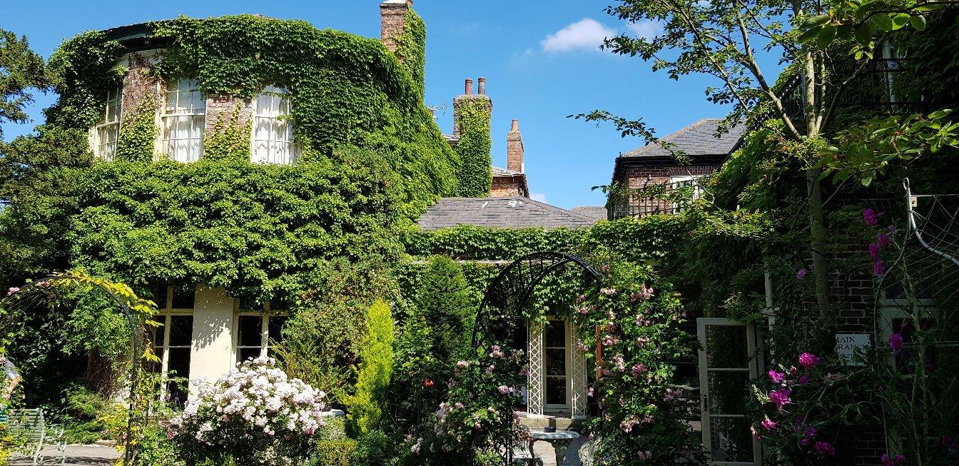 Langton's Brasserie & Restaurant