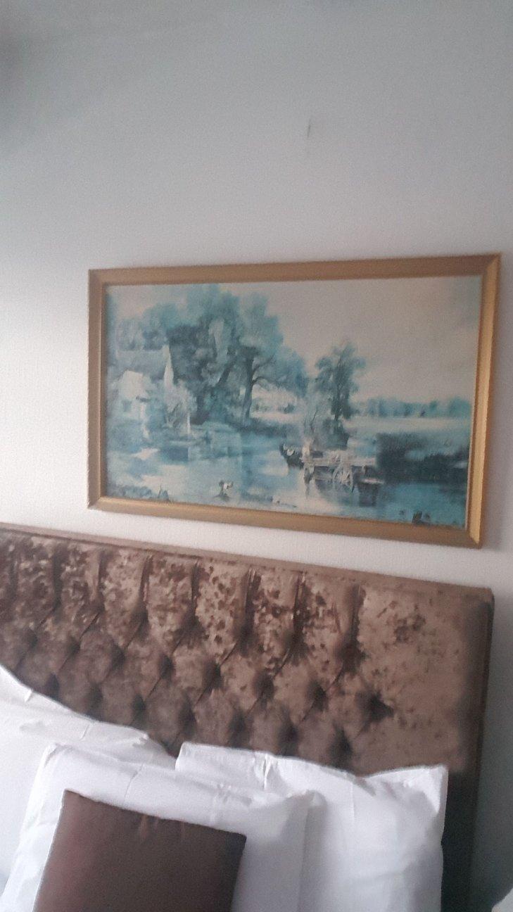 Harrow Bed & Breakfast