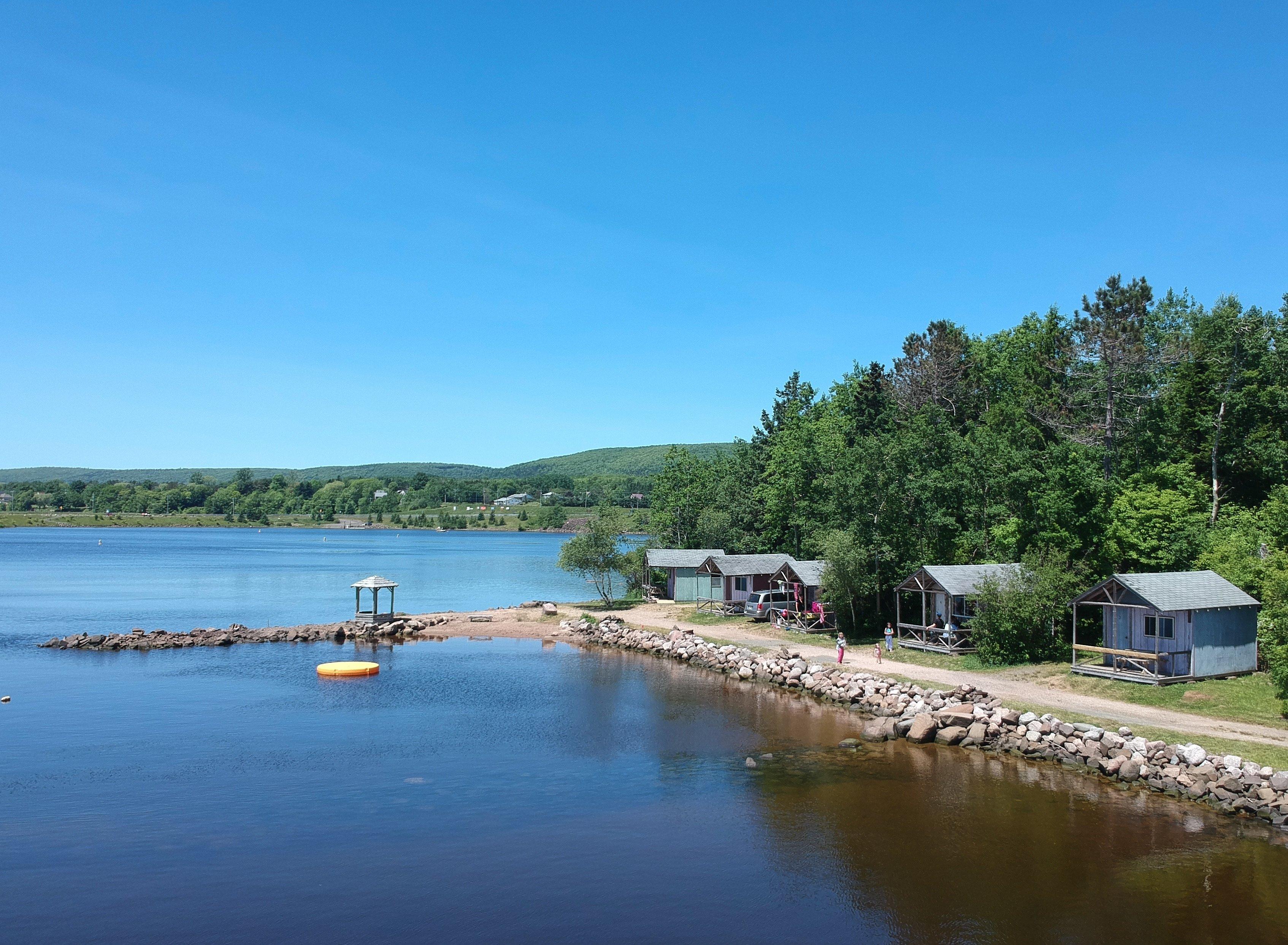 Dunromin Waterfront Campsite & Cabins