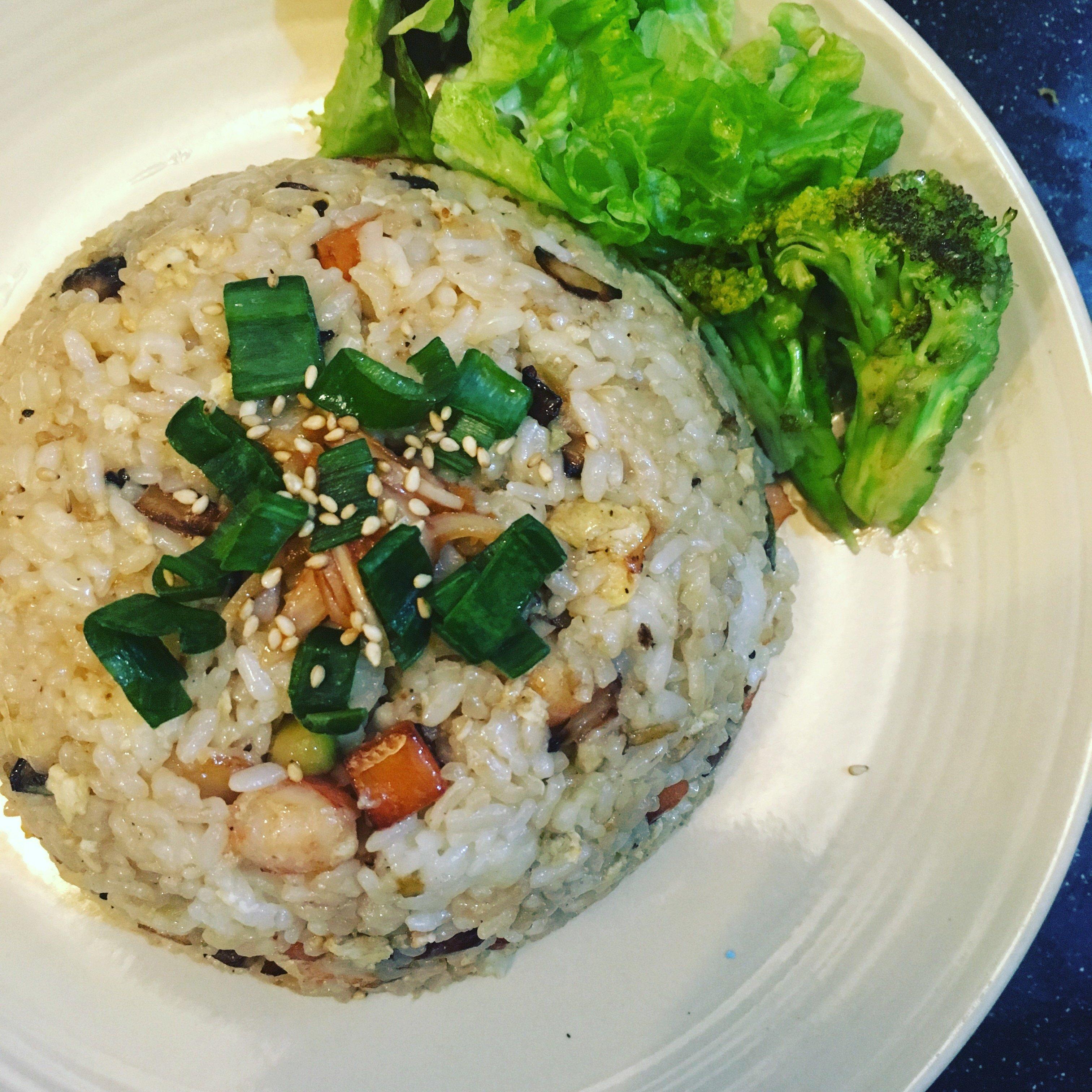 Hostel & Bar Encounter