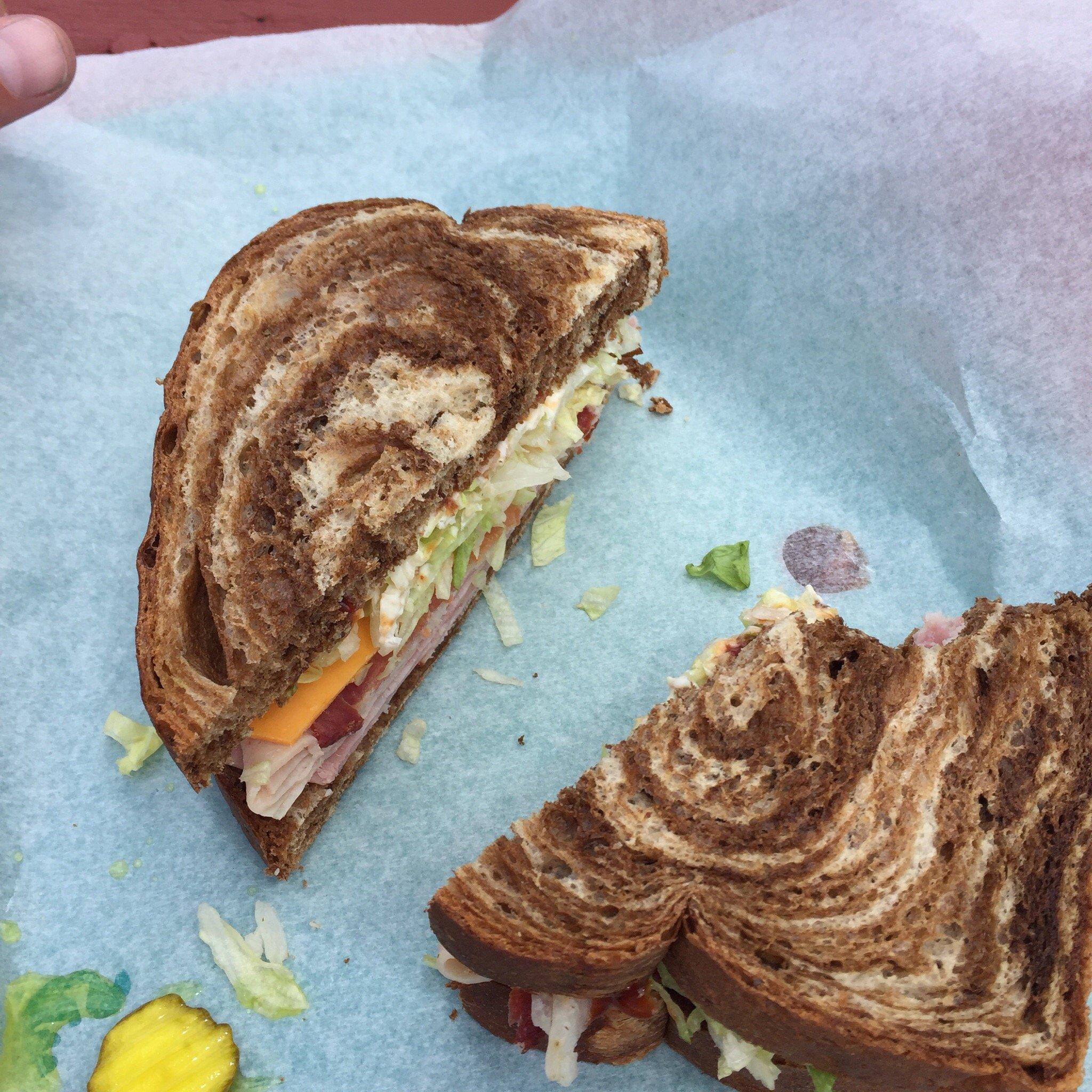 Curly Bear Cafe & Pizza Co