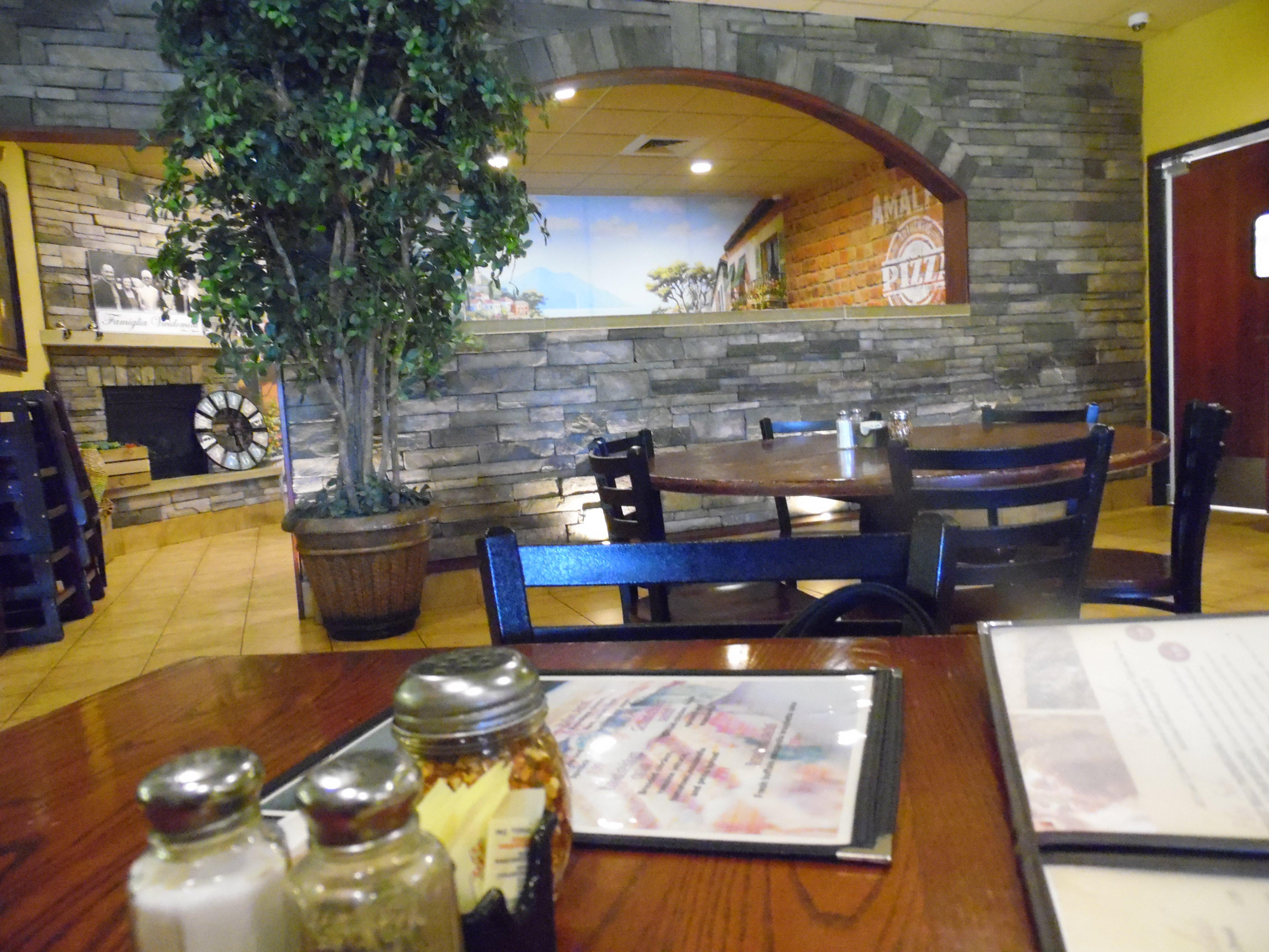 Amalfi's Italian Restaurant and Pizzeria