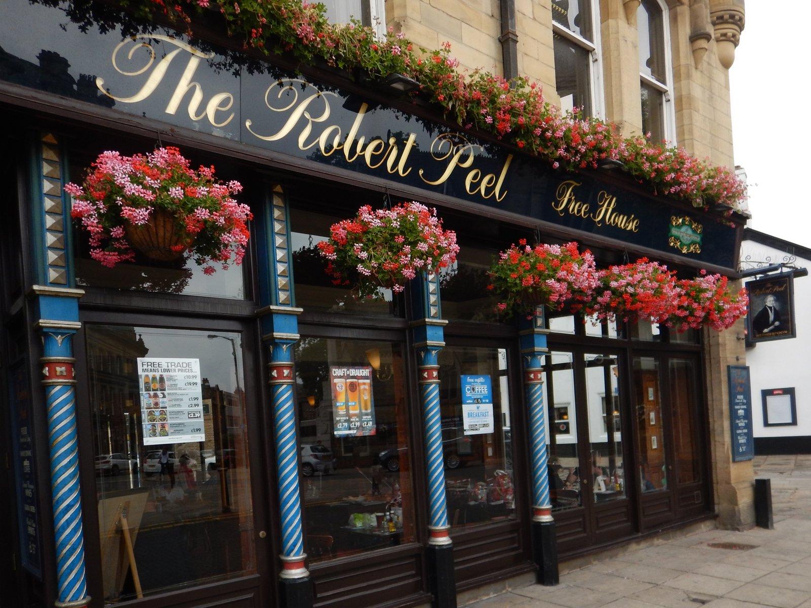 Photo by B7152FJpeterw