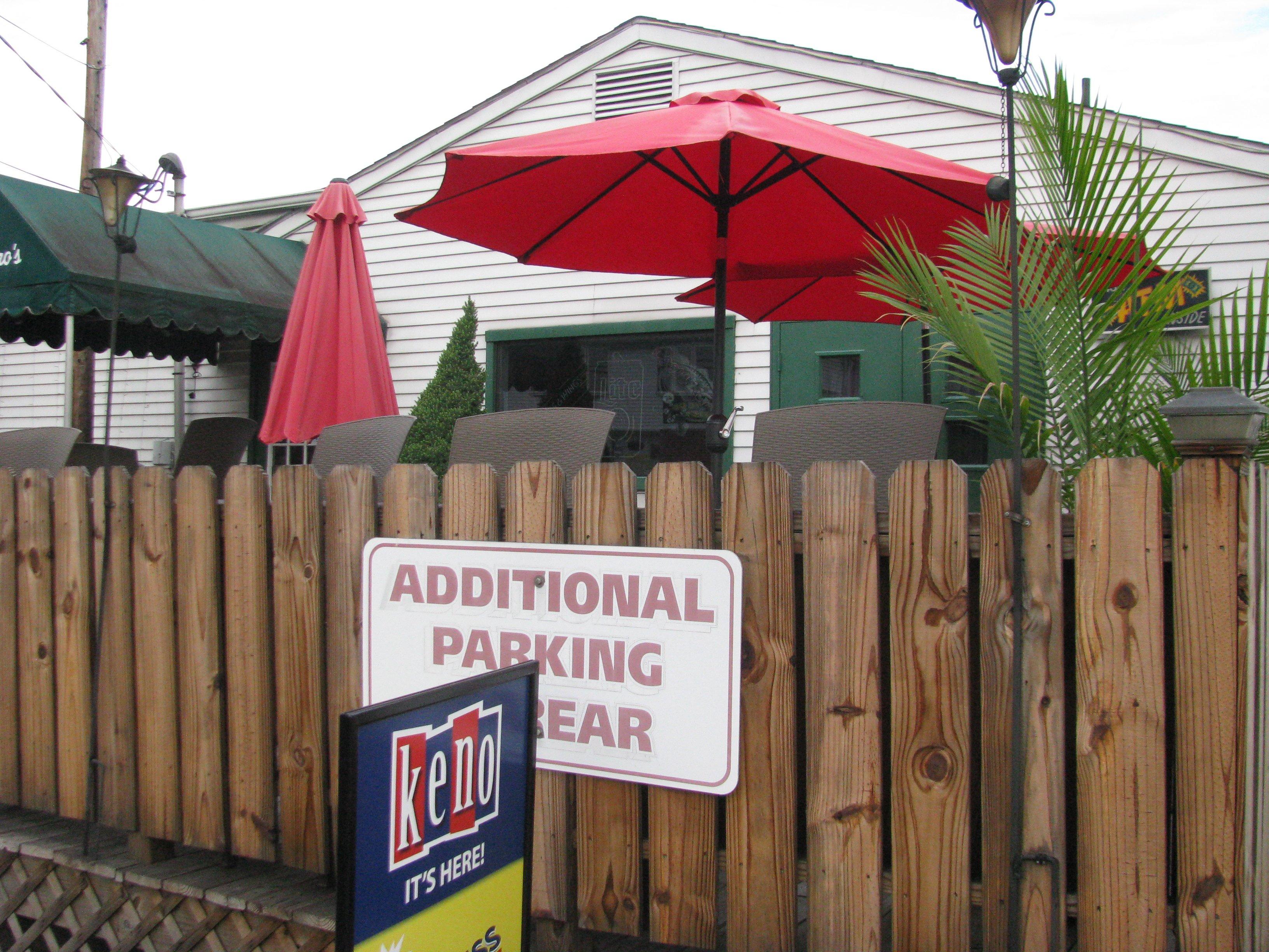 Degennaro's Restaurant & Lounge