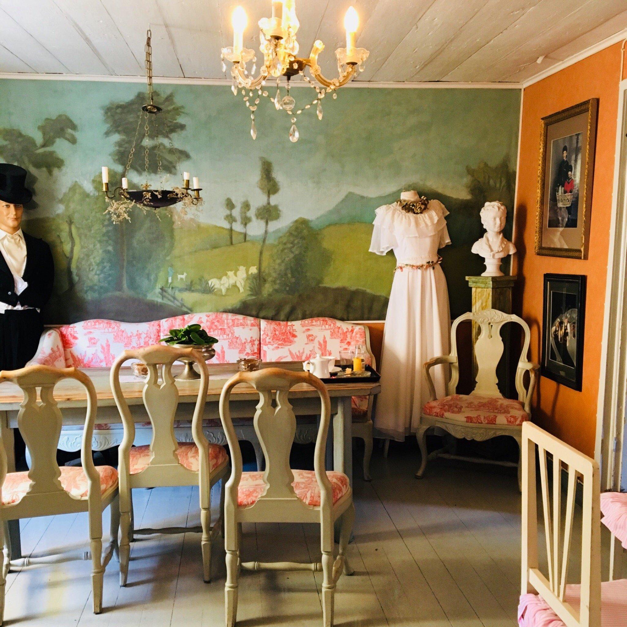 Tee- ja kahvihuone Helmi