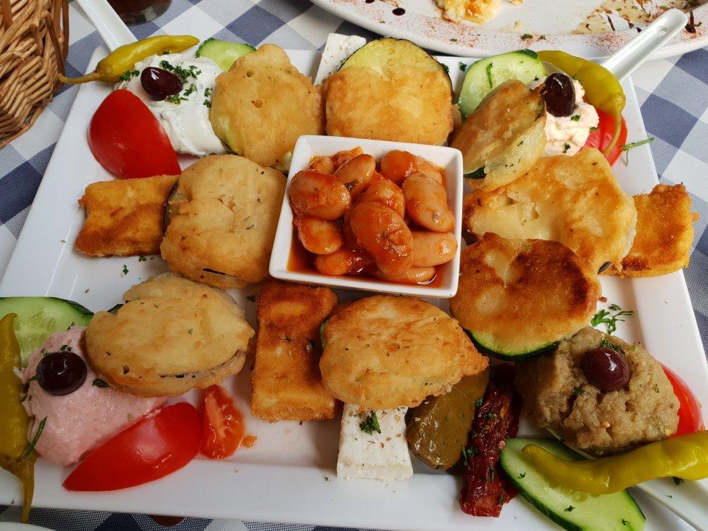 Stogi - Restaurant & Taverna