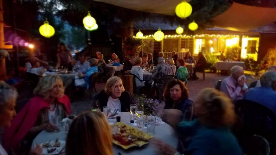 Laughing Horse Lodge - Dining Room