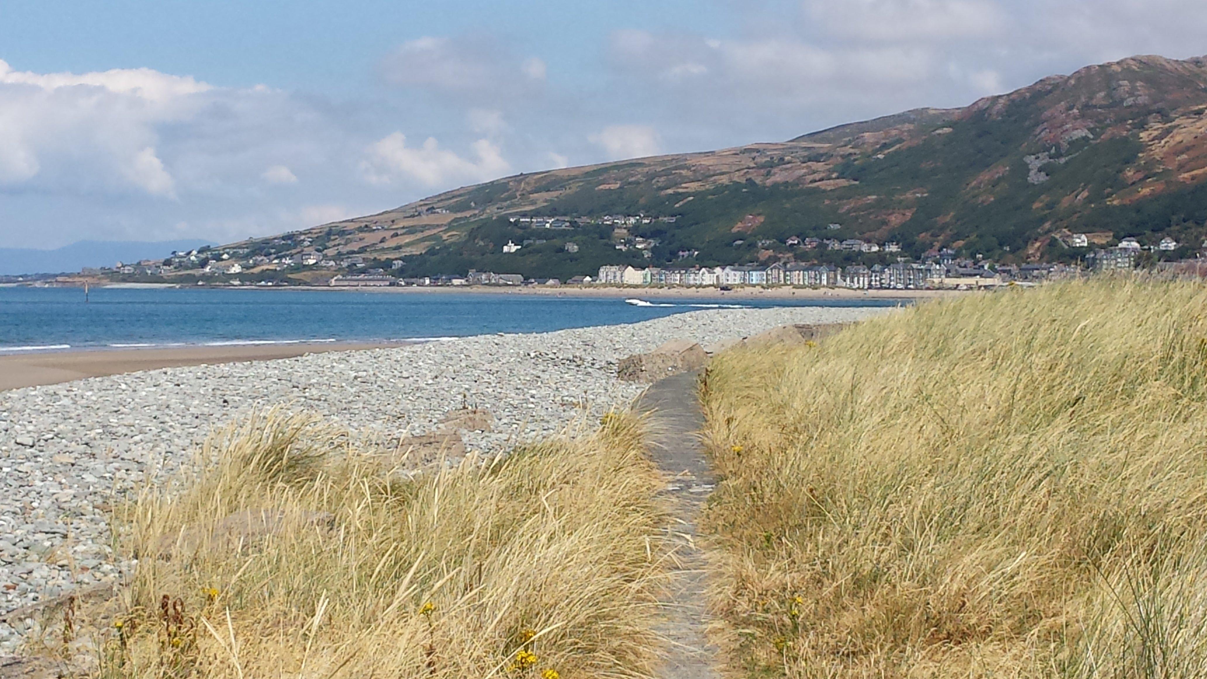Fairbourne Beach