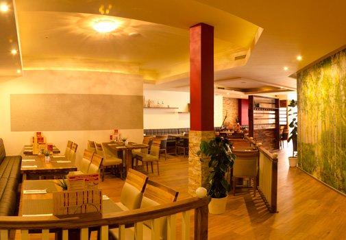 Photo by friedrichluetzow