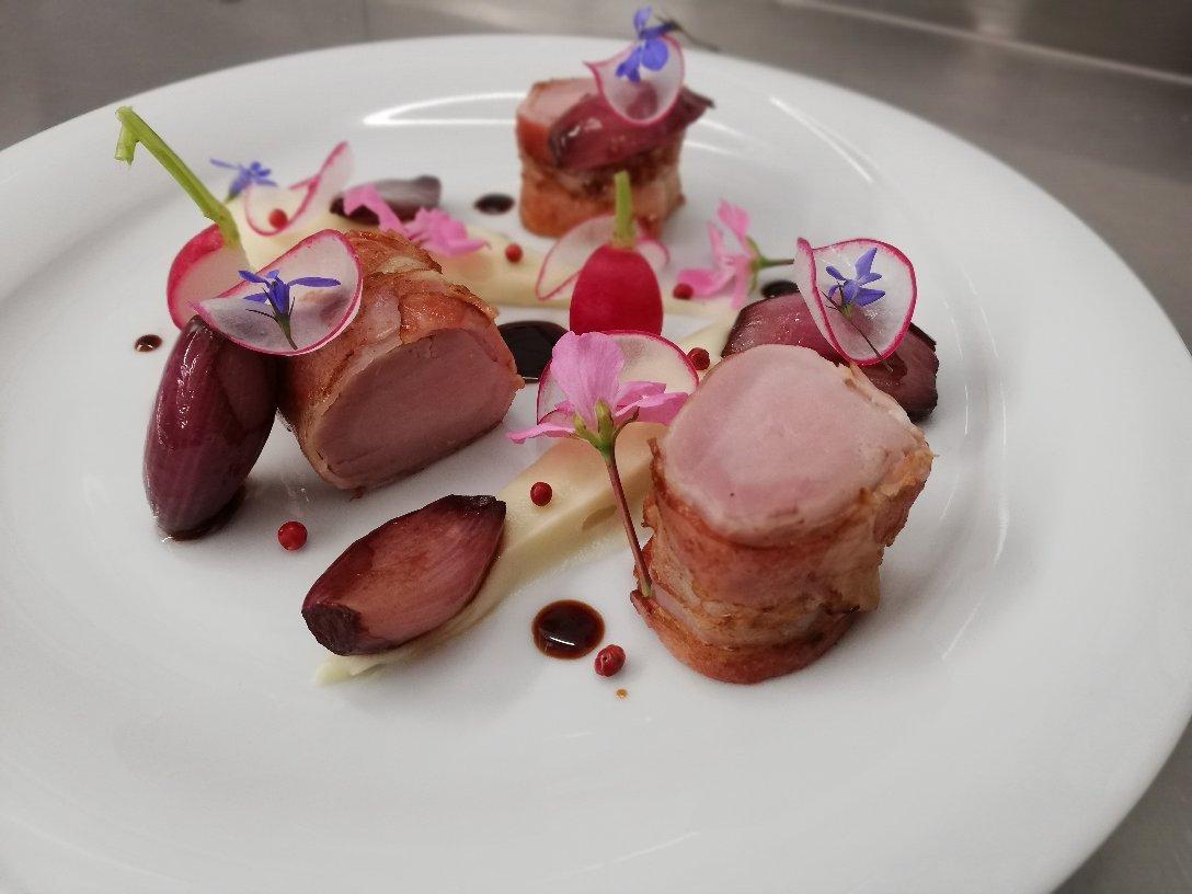 Photo by MiroslavE22