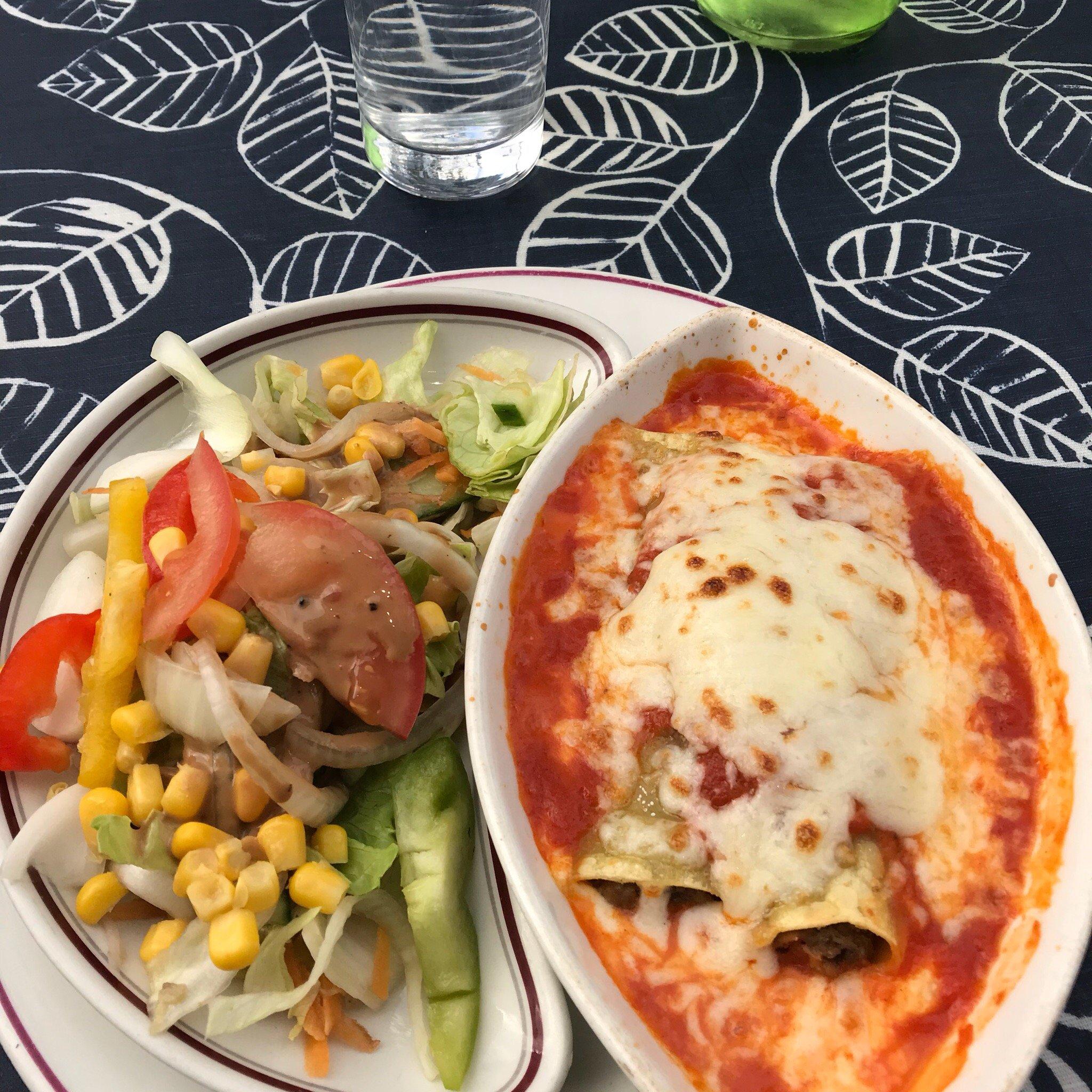 Pavarotti's Restaurant