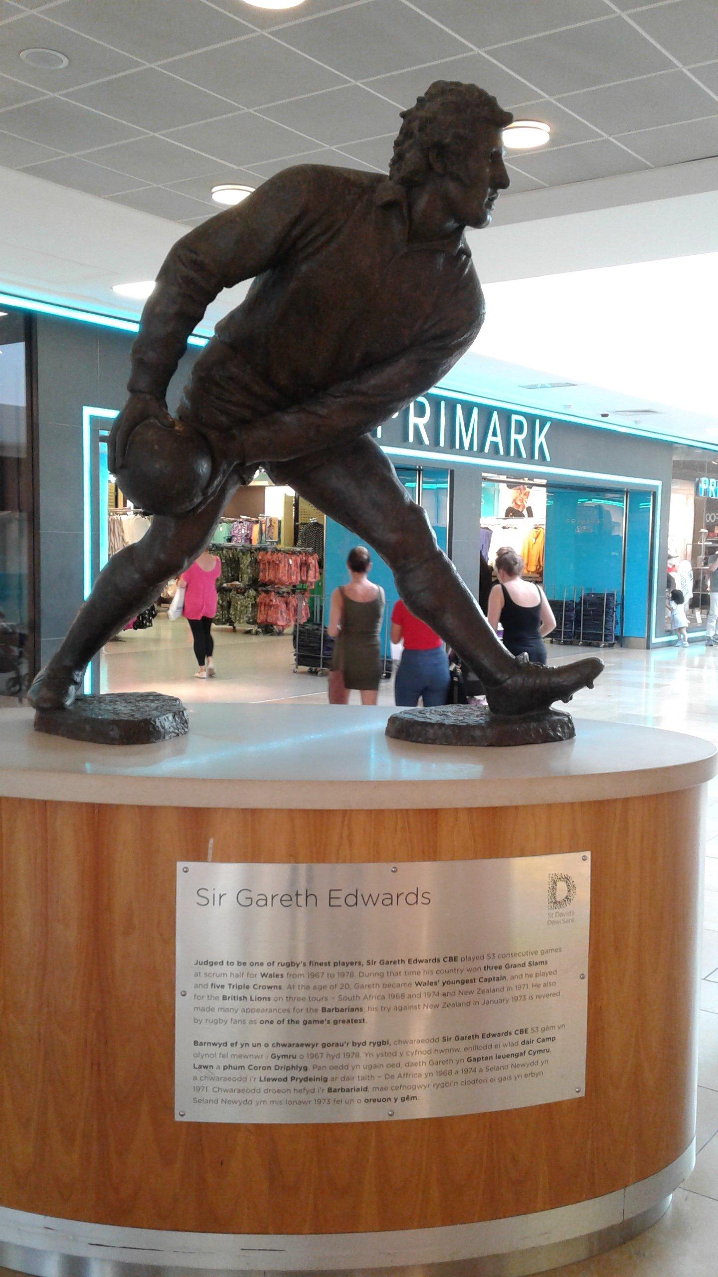 Statue of Sir Gareth Edwards