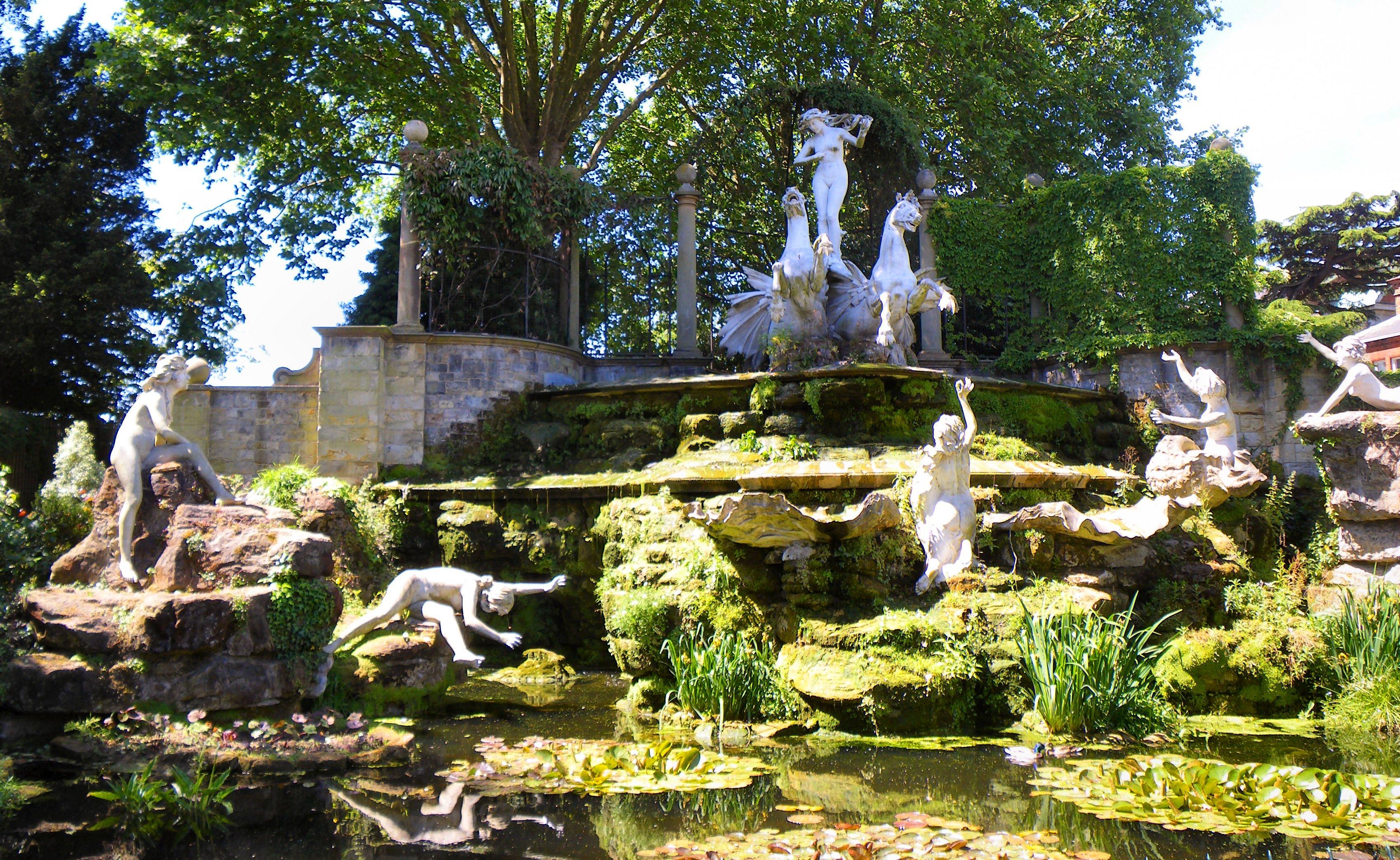 Photo by chiangmaicharlies