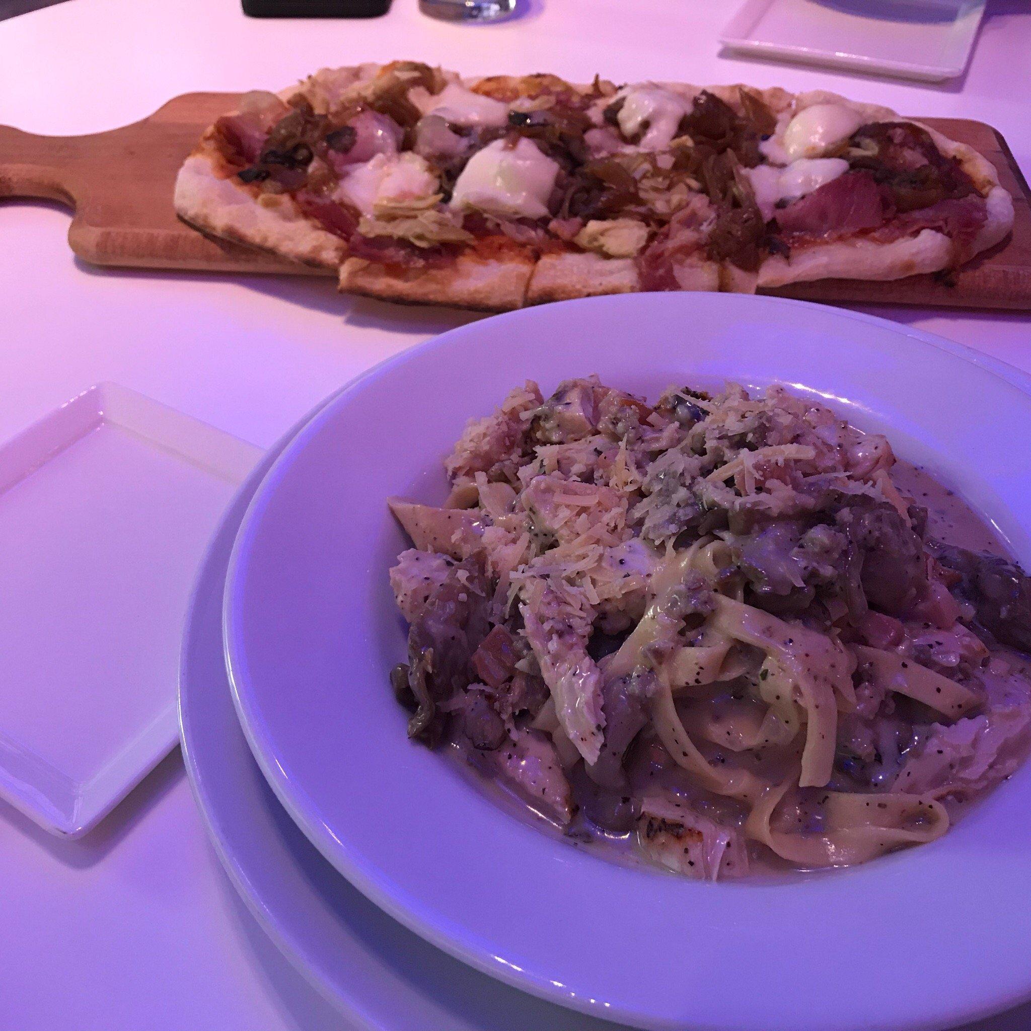 Photo by LuvztoTravel