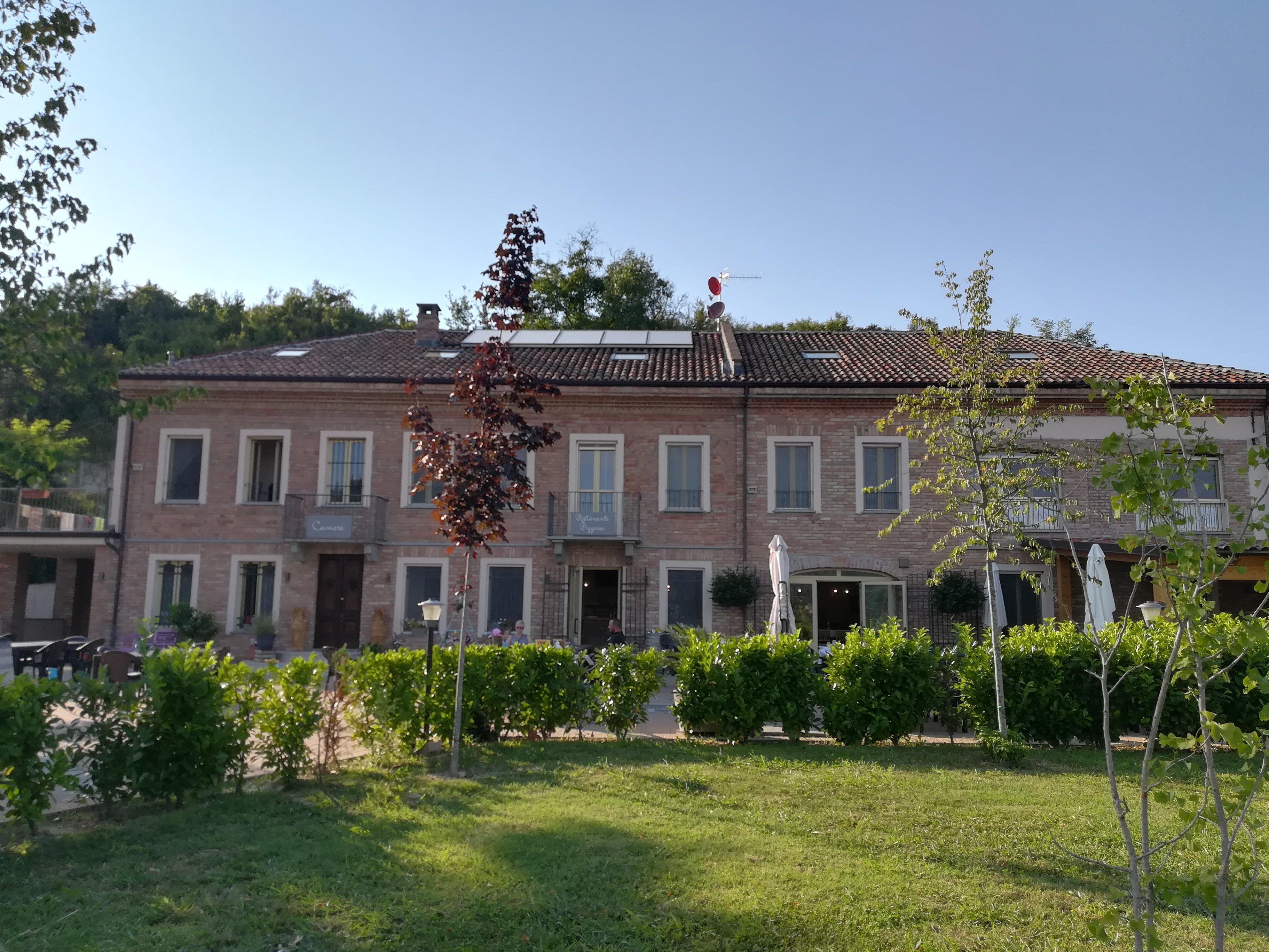 Cascina Vecchia