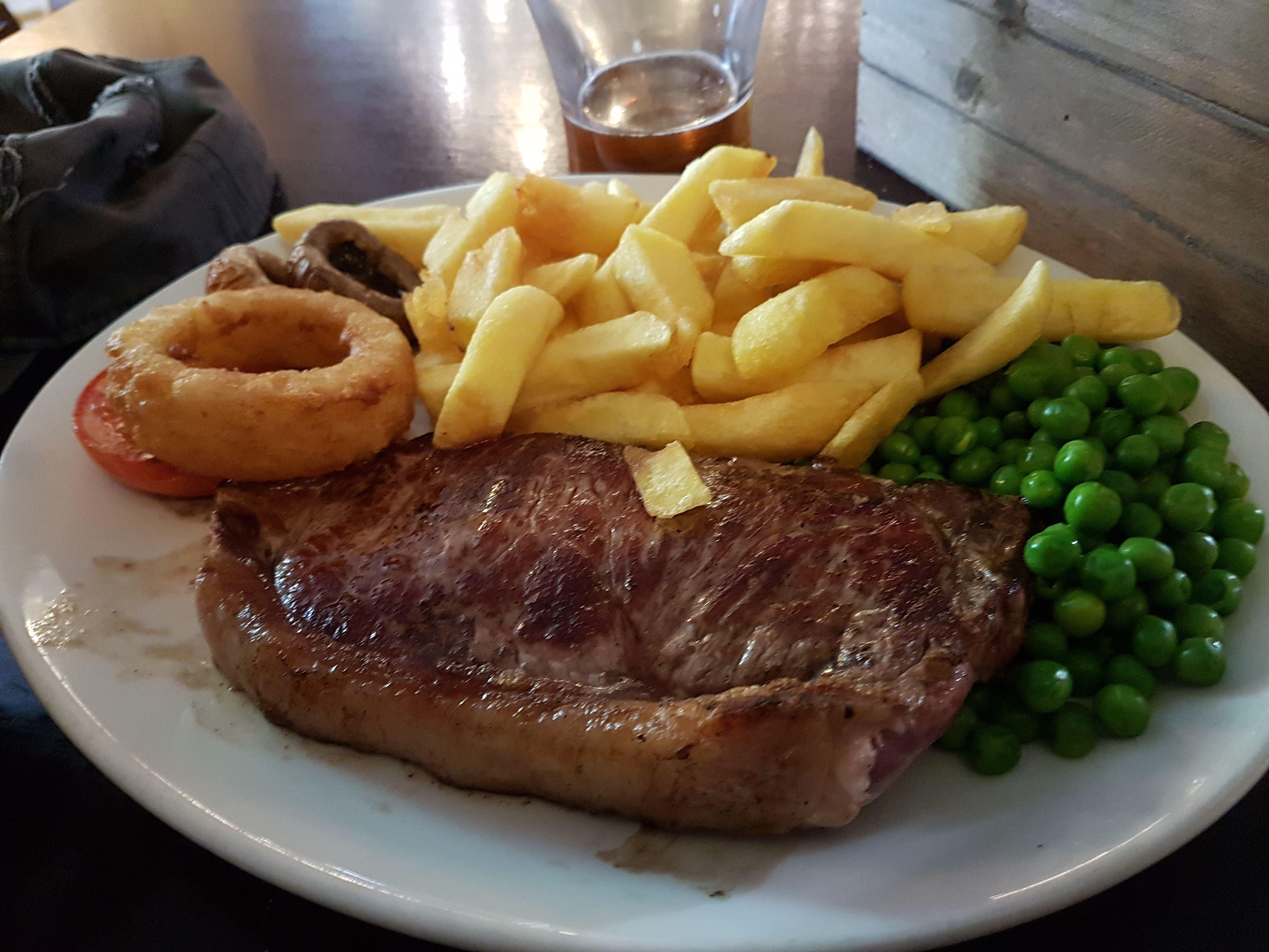 The White Hart Inn & Bunkhouse