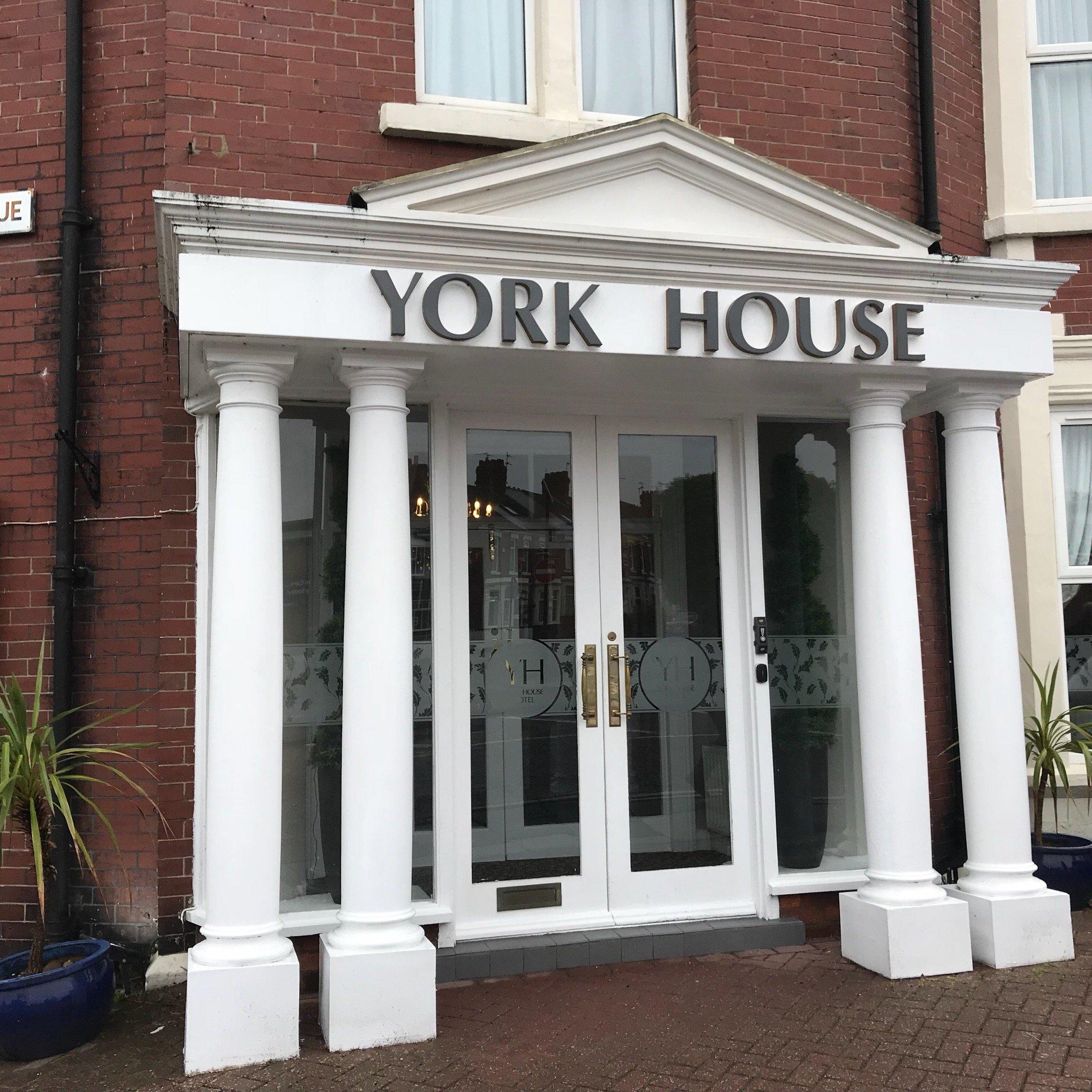 York House Hotel & Apartments