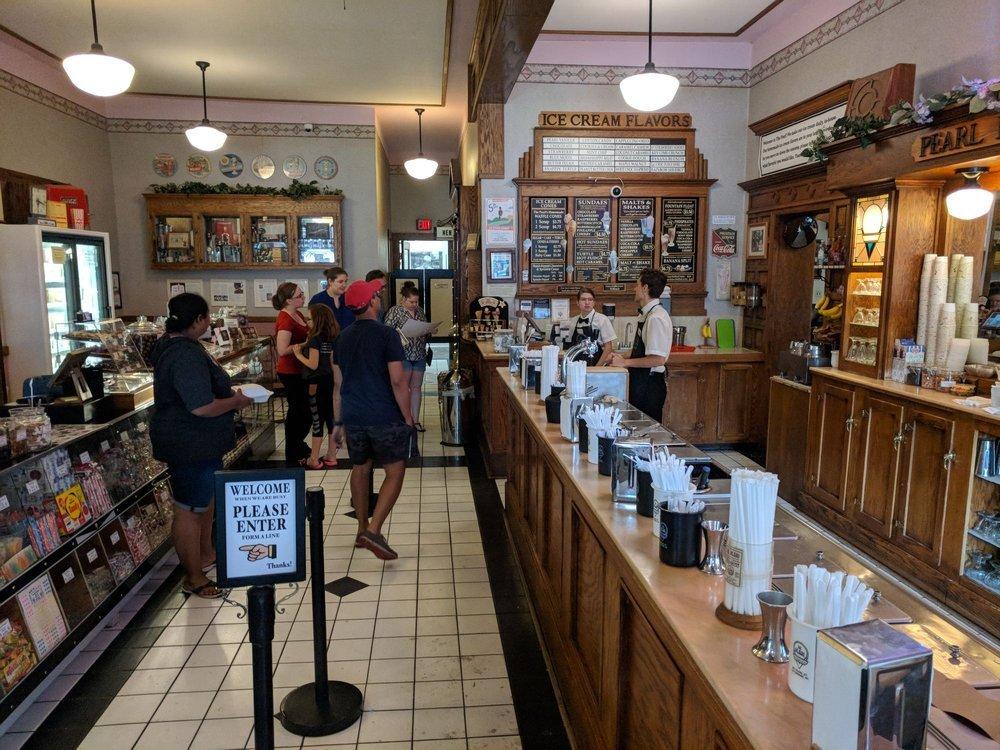 The Pearl Ice Cream Parlor