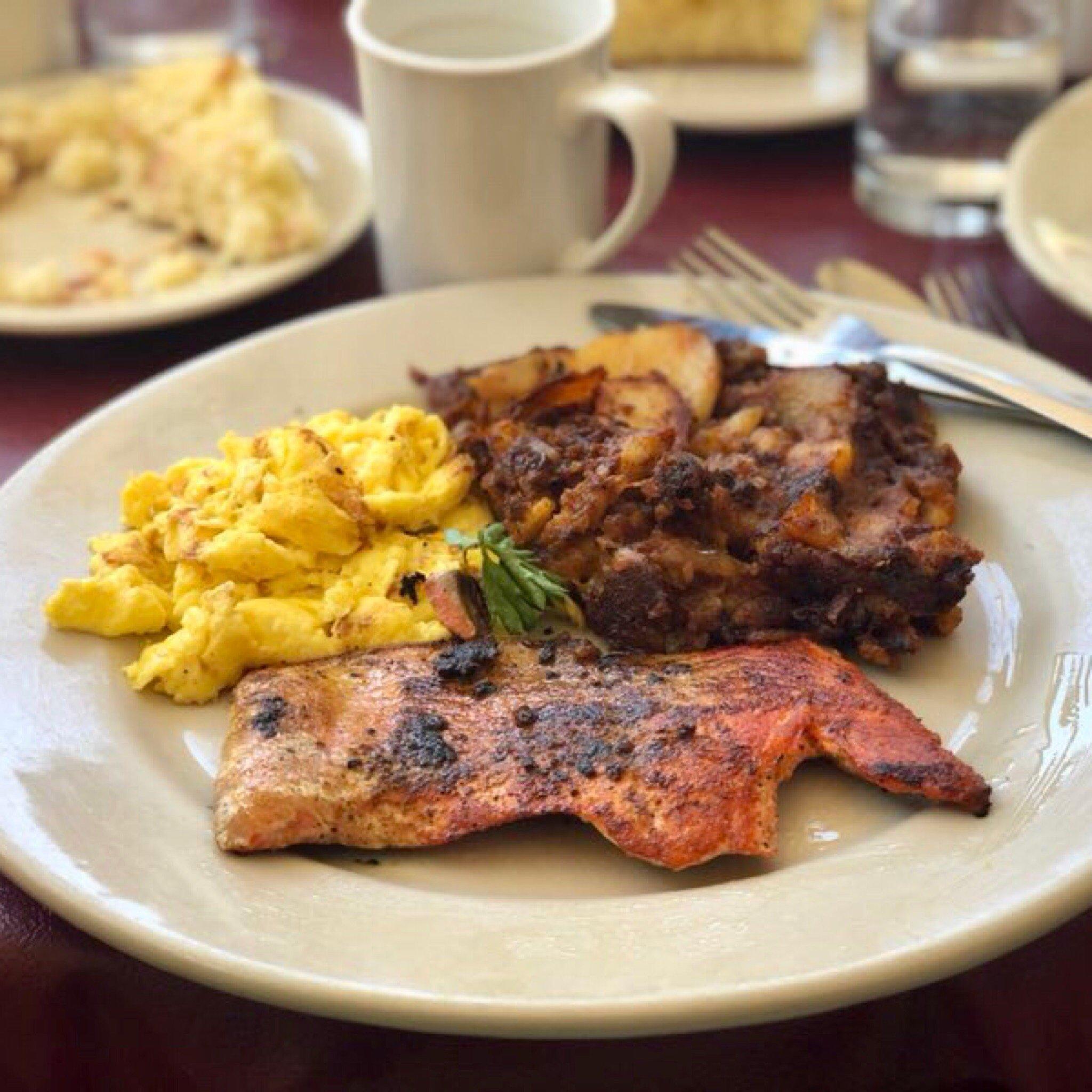 Lucile's Creole Cafe