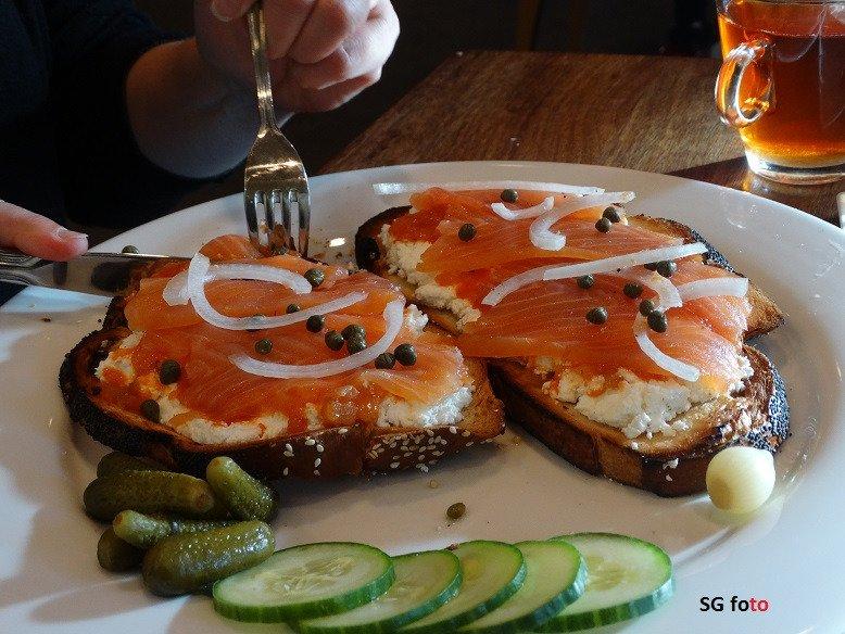 LOX Cafe in Museum of Jewish Heritage
