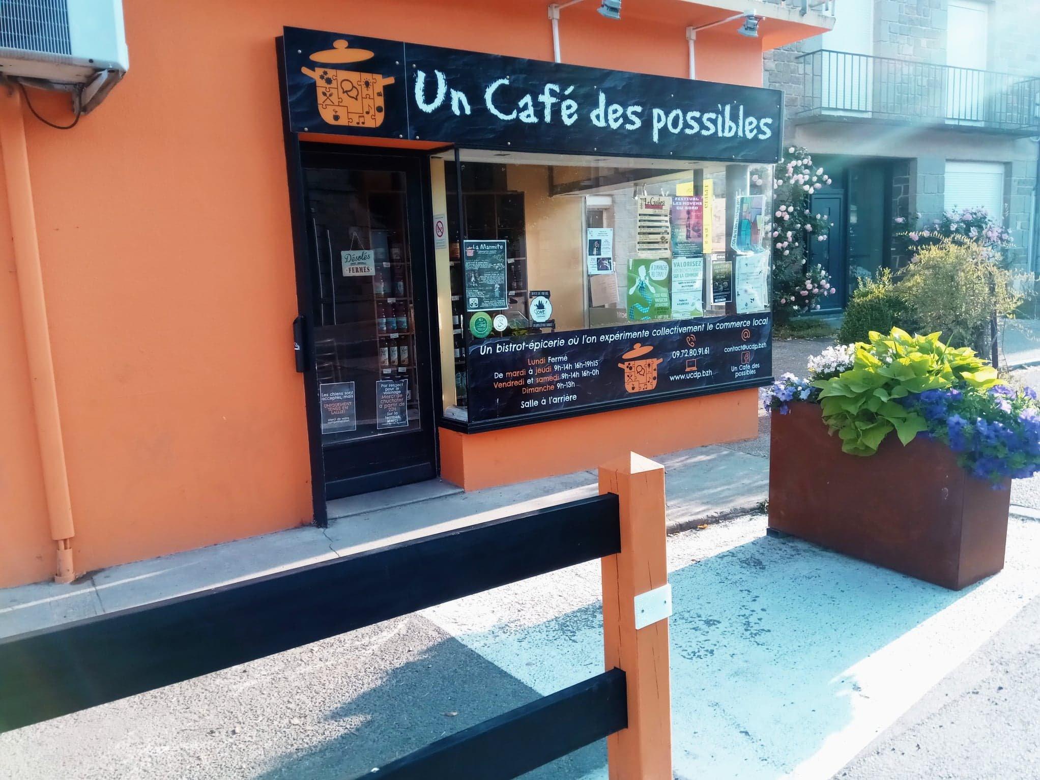 Un Cafe des Possibles