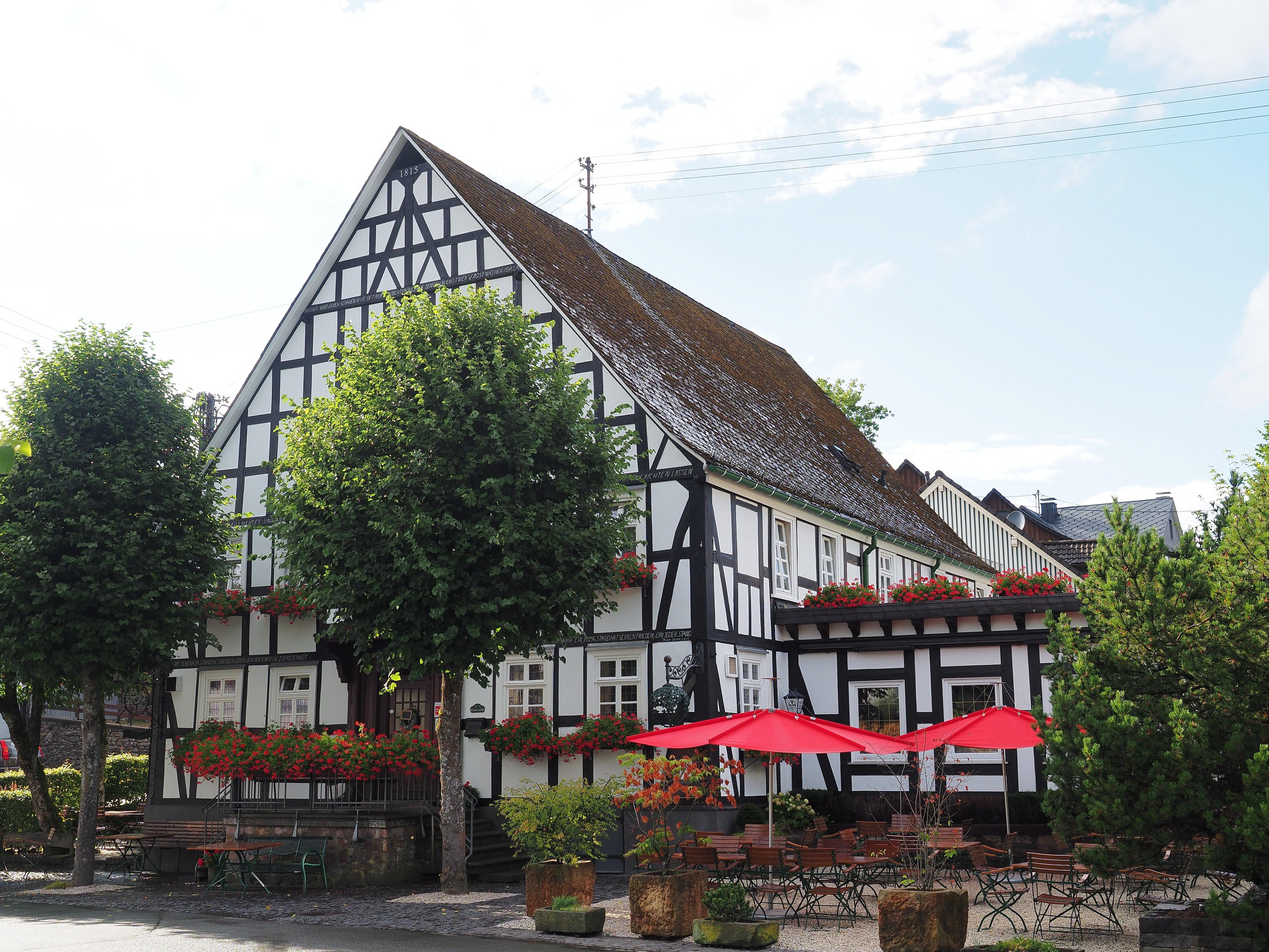 Gasthof & Pension zu den Linden