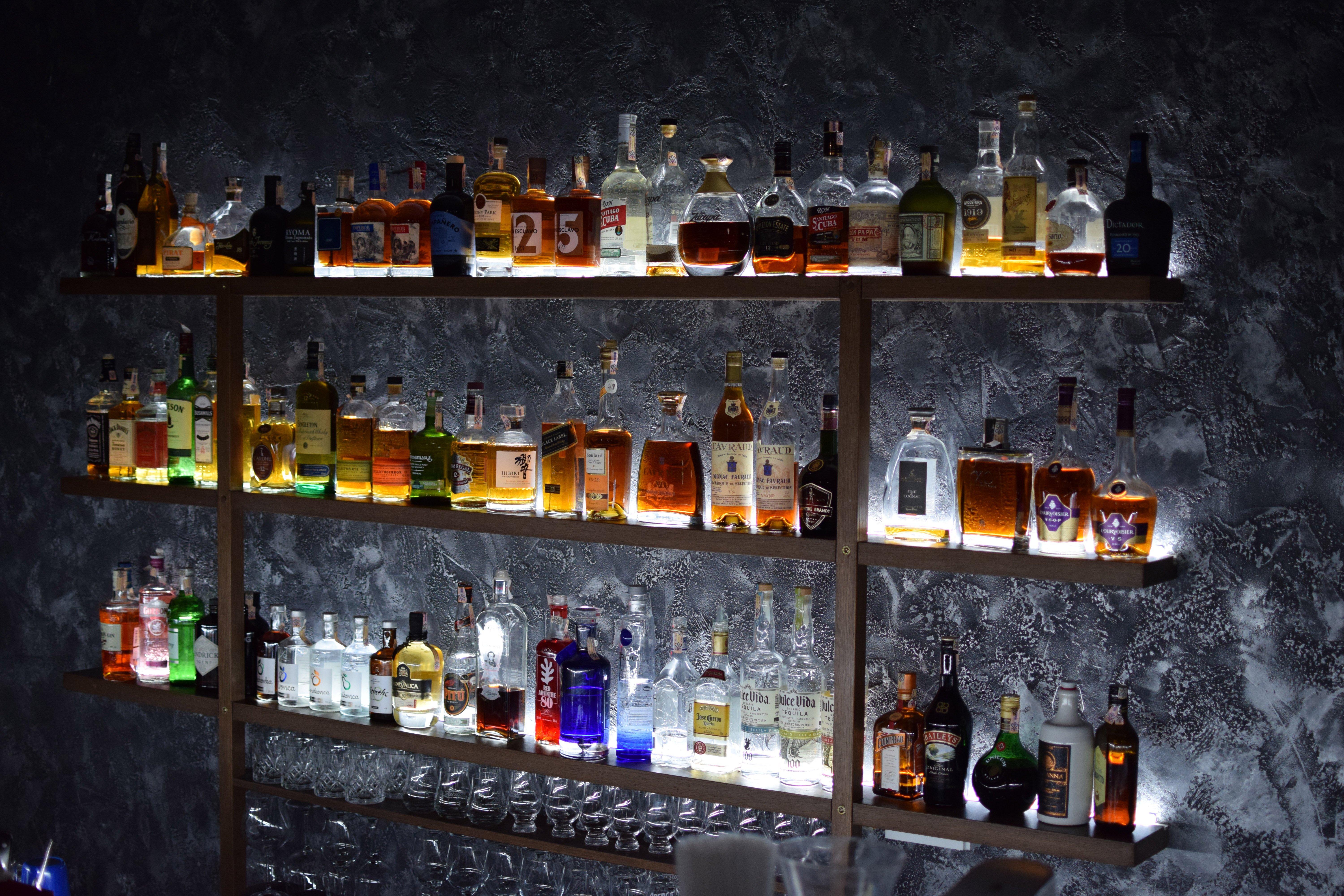 City Caffe & Cocktail Bar