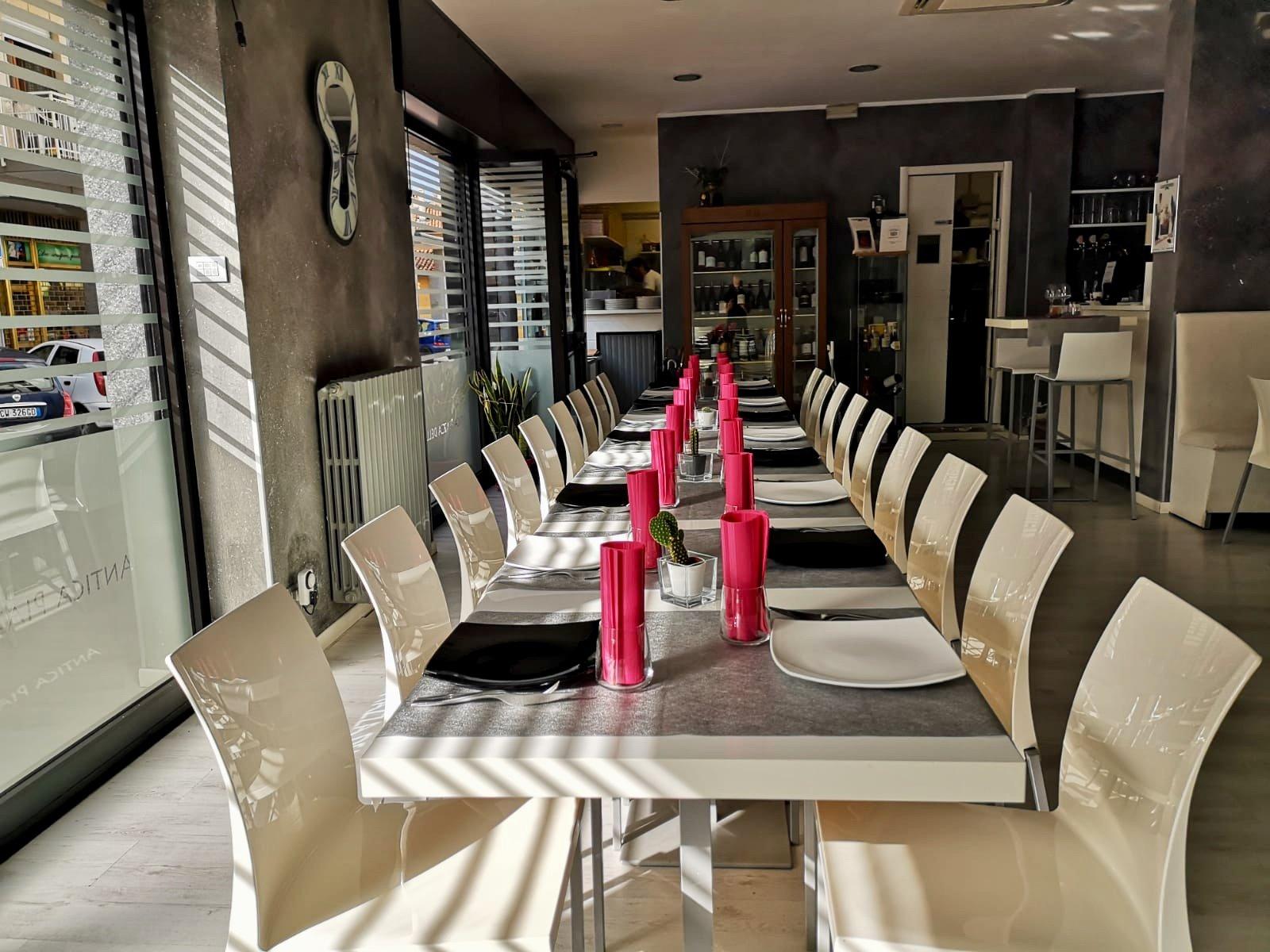 Antica Piazza delle Grida