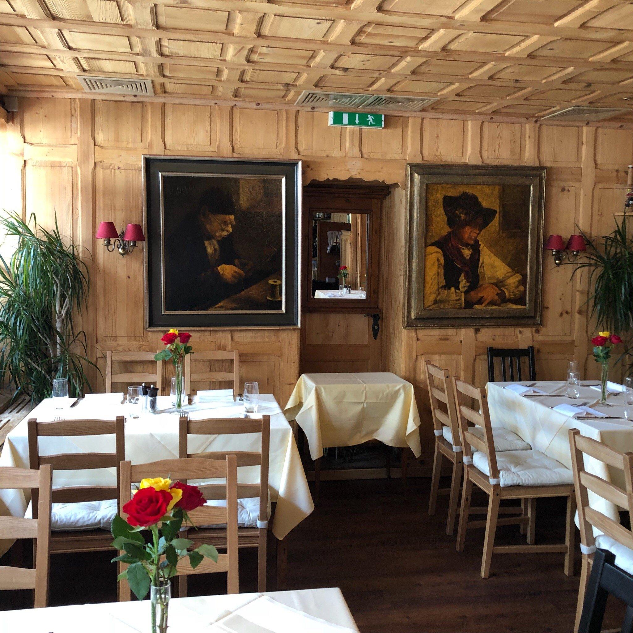 La Trattoria Bar Rougemont