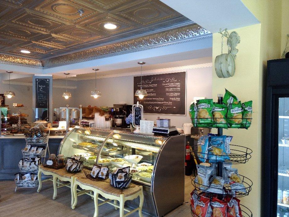 Savour Cafe and Bakery