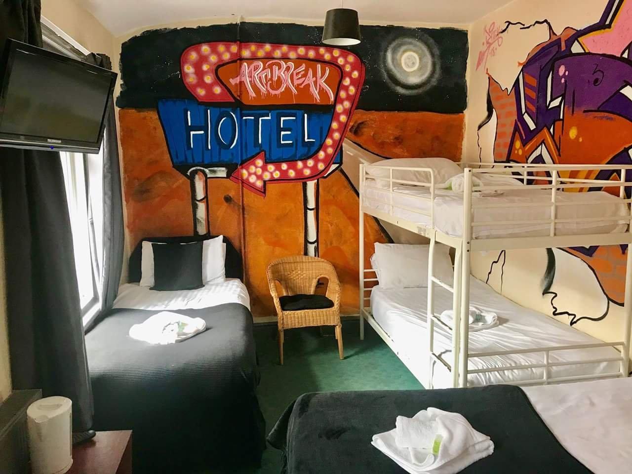 Art Break Hotel