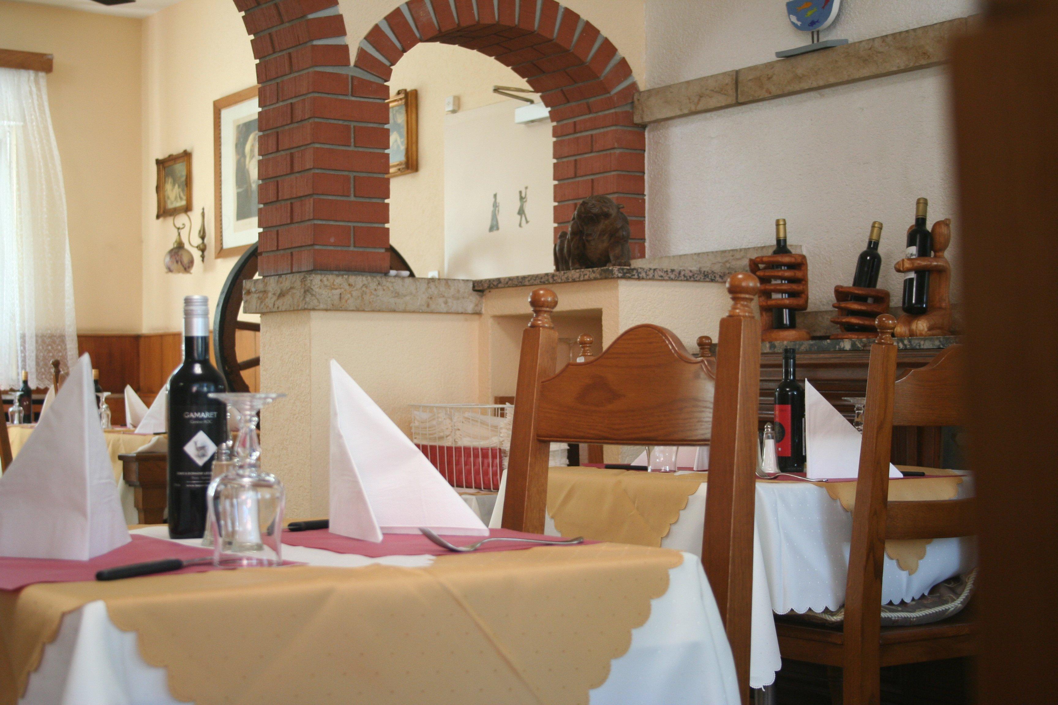 Café - Restaurant - Pizzeria les Ormeaux