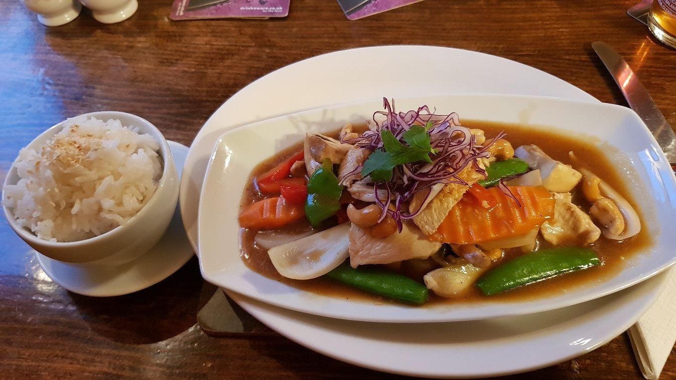 Llanelwedd Arms Hotel