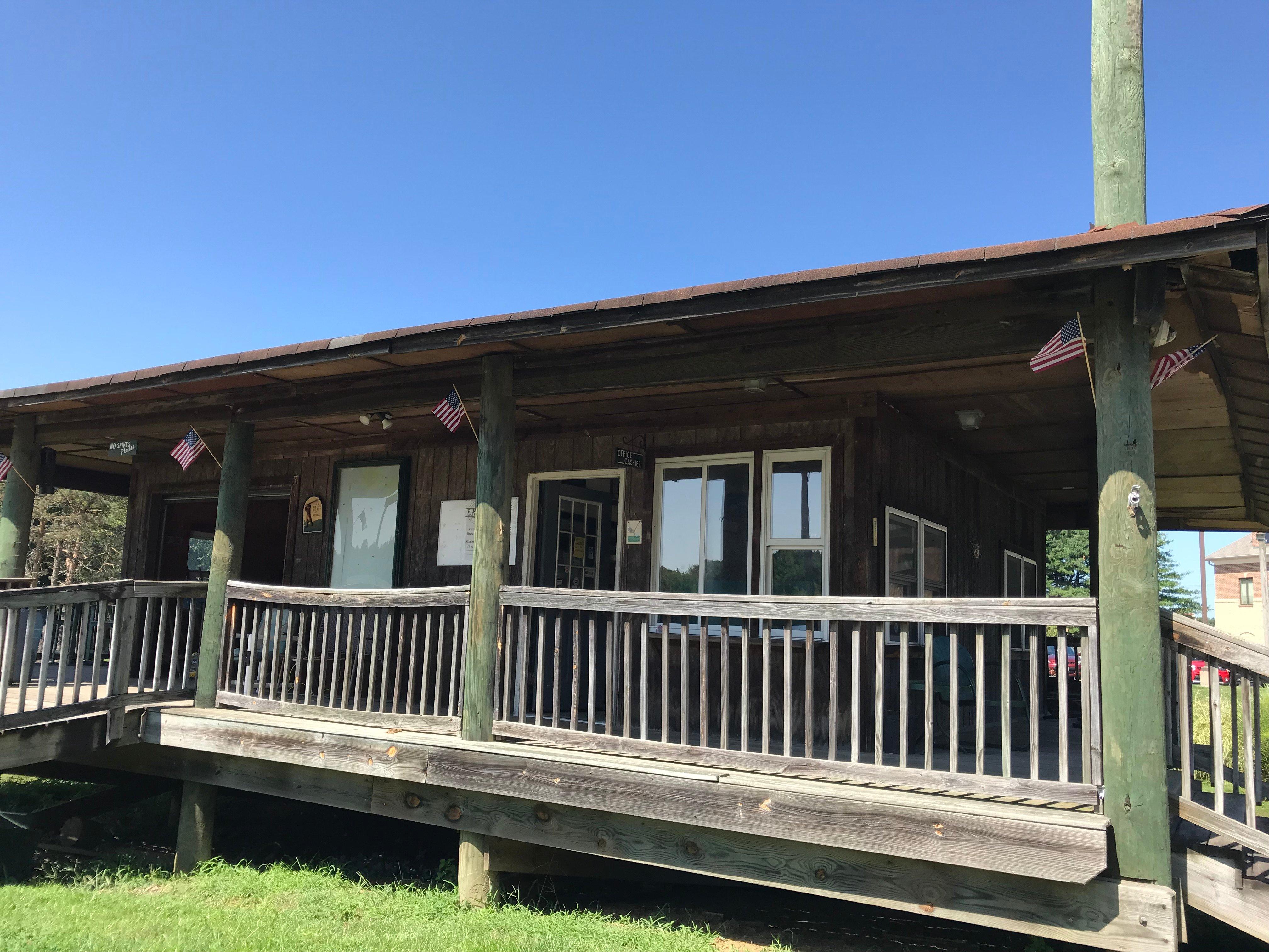 Elkton Golf & Batting Center