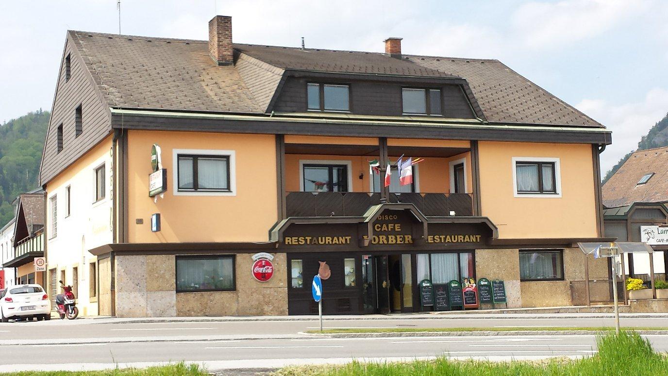 Cafe Restaurant Lorber