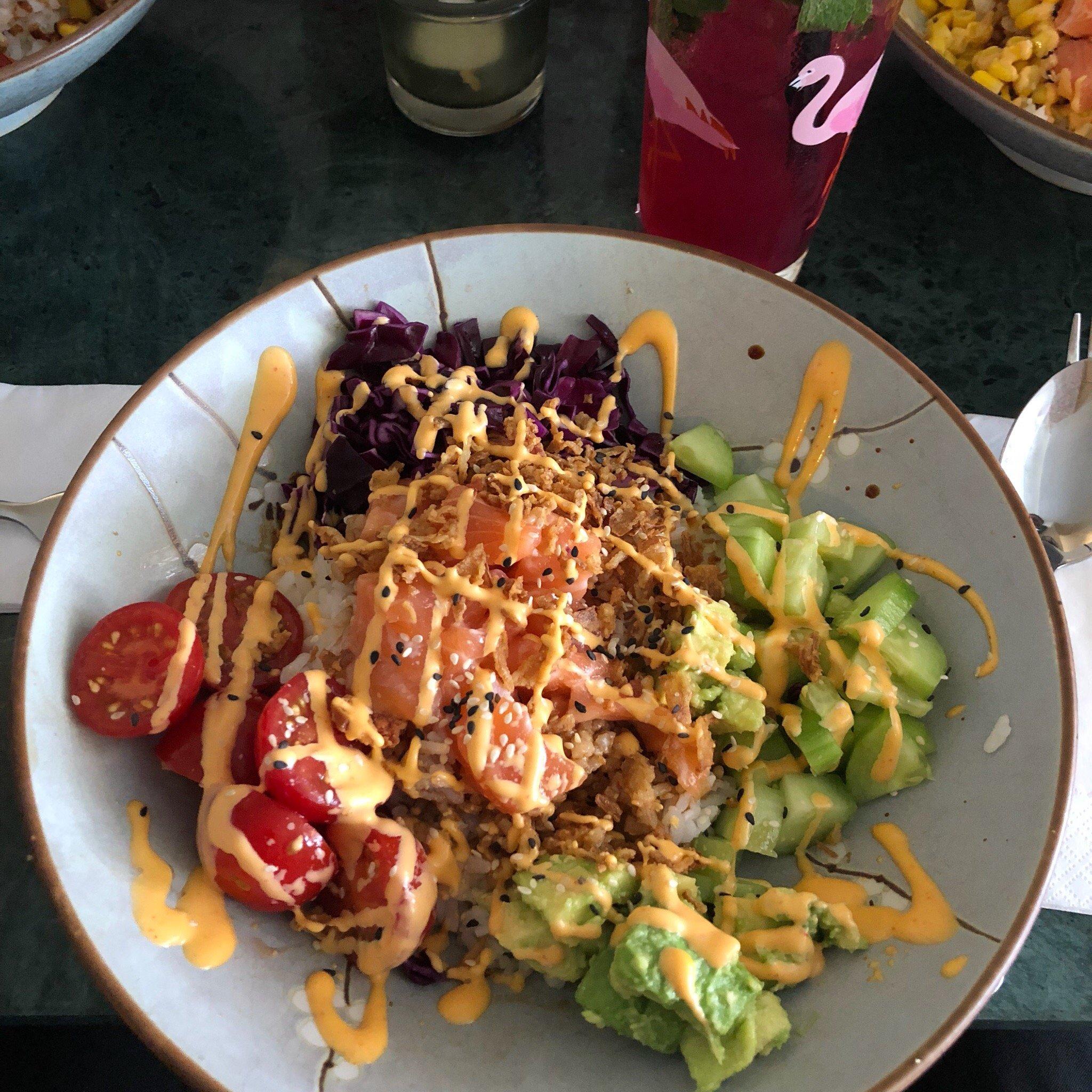 Trinitii - Bowls & Drinks