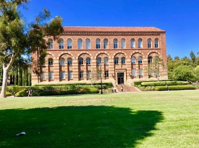 Photo by youngtravellermc