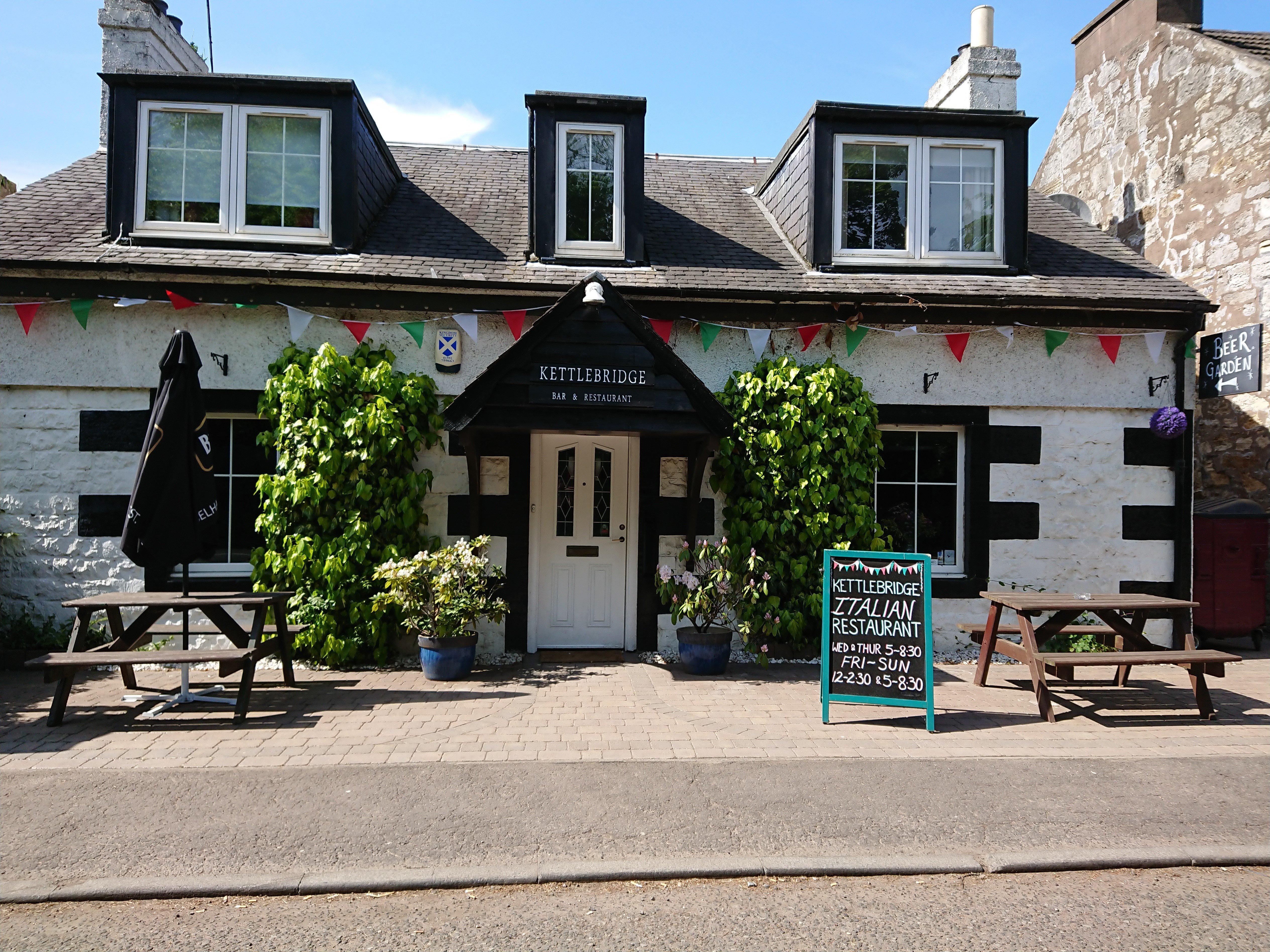 The Kettlebridge Inn, Bar & Italian Restaurant